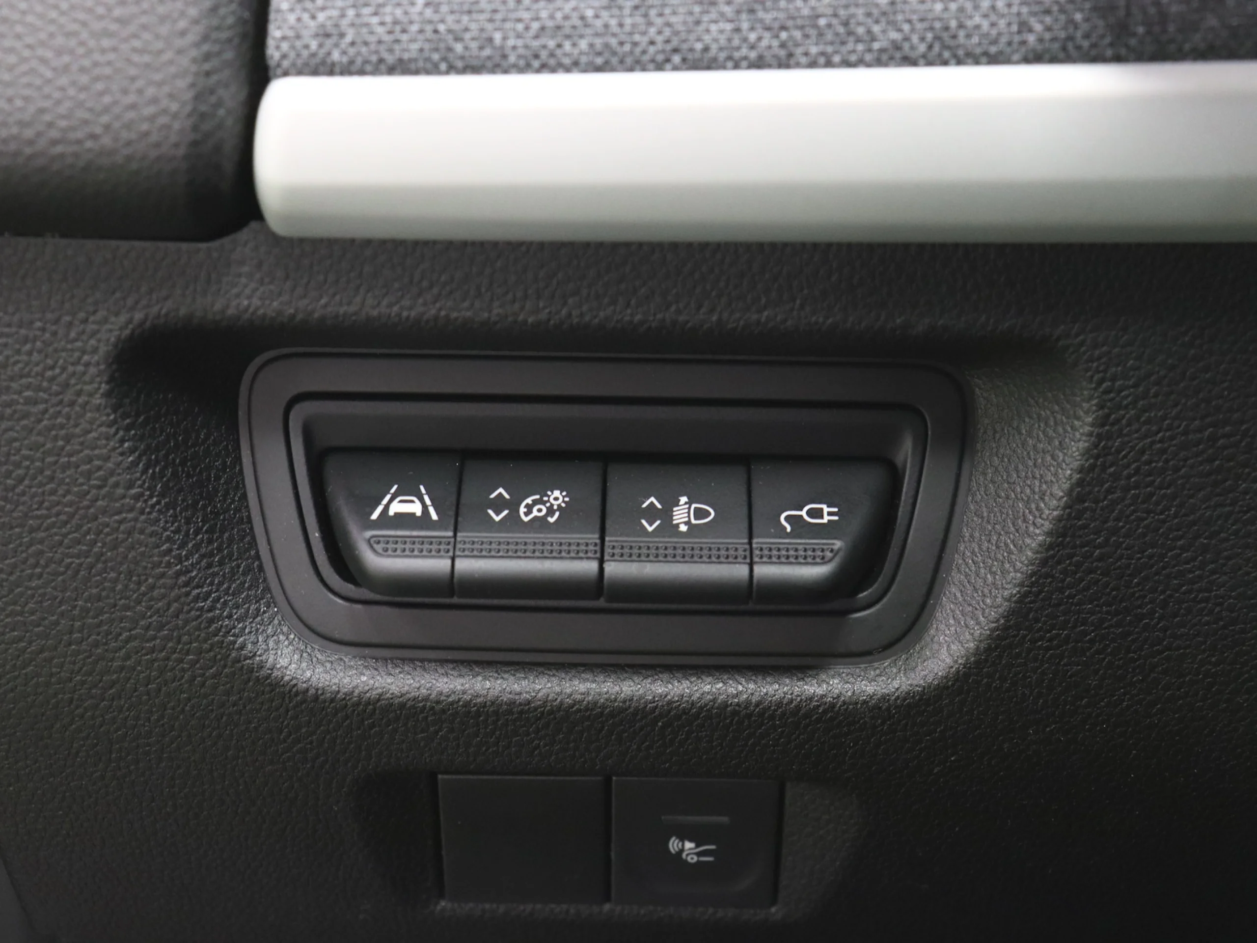 Renault ZOE Evolution R110 batería 50kWh 79 kW (108 CV) - Foto 5