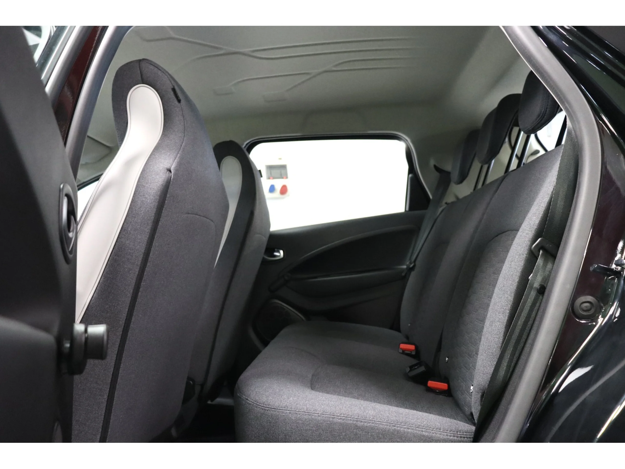 Renault ZOE Evolution R110 batería 50kWh 79 kW (108 CV) - Foto 21