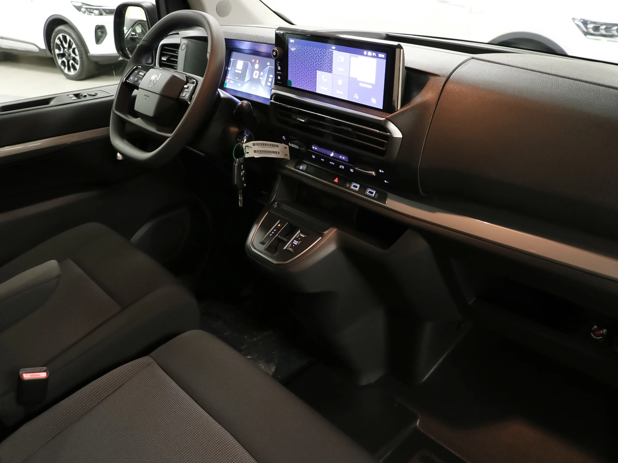 Citroen Spacetourer BlueHDi 180 S&S Talla M Plus EAT8 132 kW (180 CV) - Foto 4