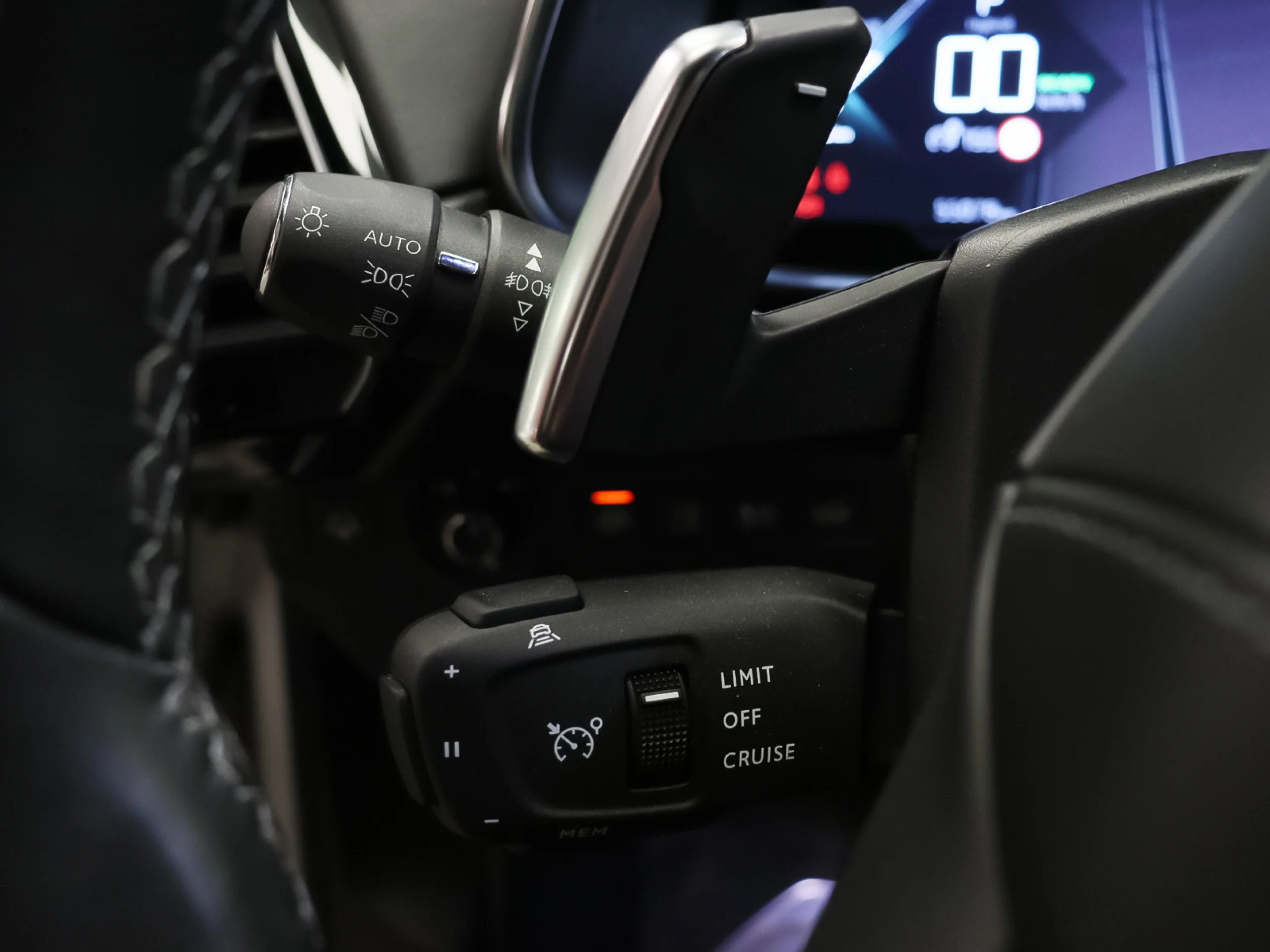 DS DS7 Crossback E-Tense 300 Louvre 4WD Auto 221 kW (300 CV) - Foto 16