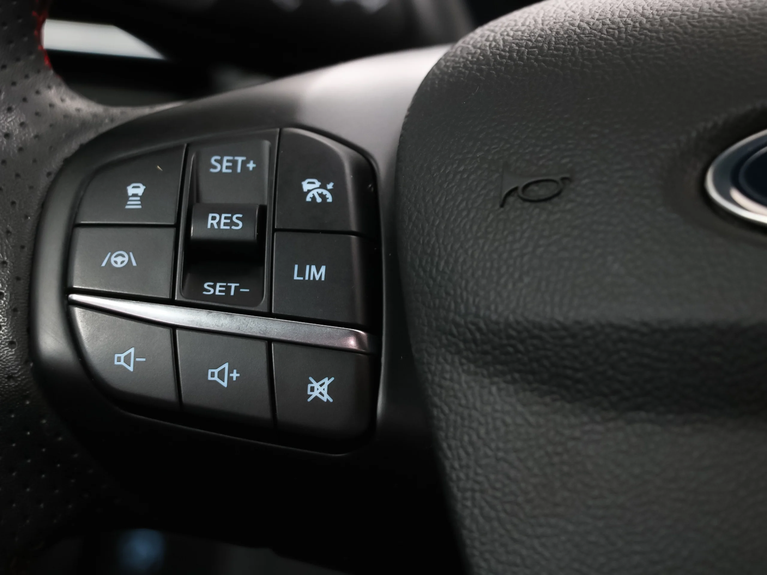 Ford Focus 1.0 Ecoboost MHEV ST-Line Auto 114 kW (155 CV) - Foto 30