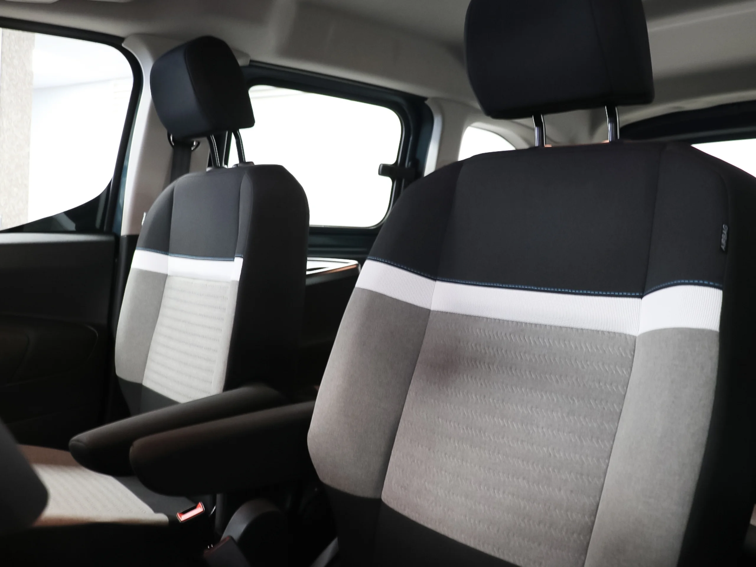 Citroen Berlingo BlueHDi 100 S&S Plus Talla M 75 kW (102 CV) - Foto 9