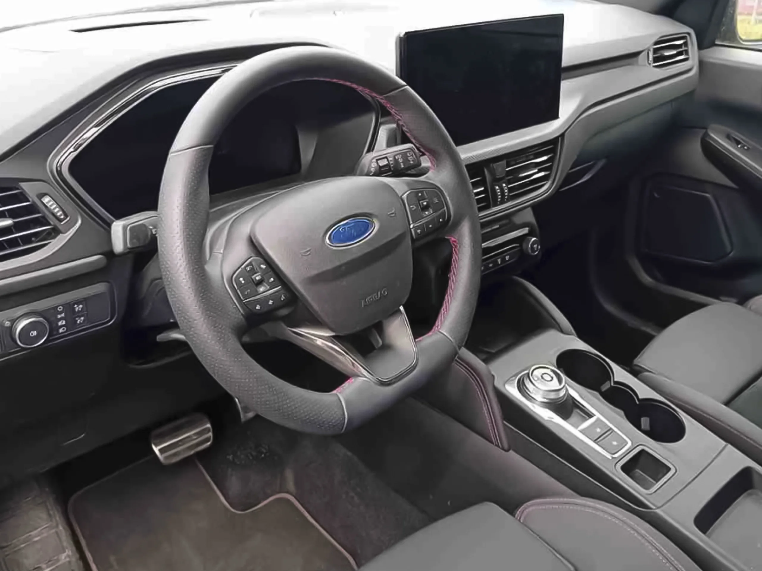Ford Kuga 2.5 Duratec PHEV ST-Line X Auto 178 kW (243 CV) - Foto 3