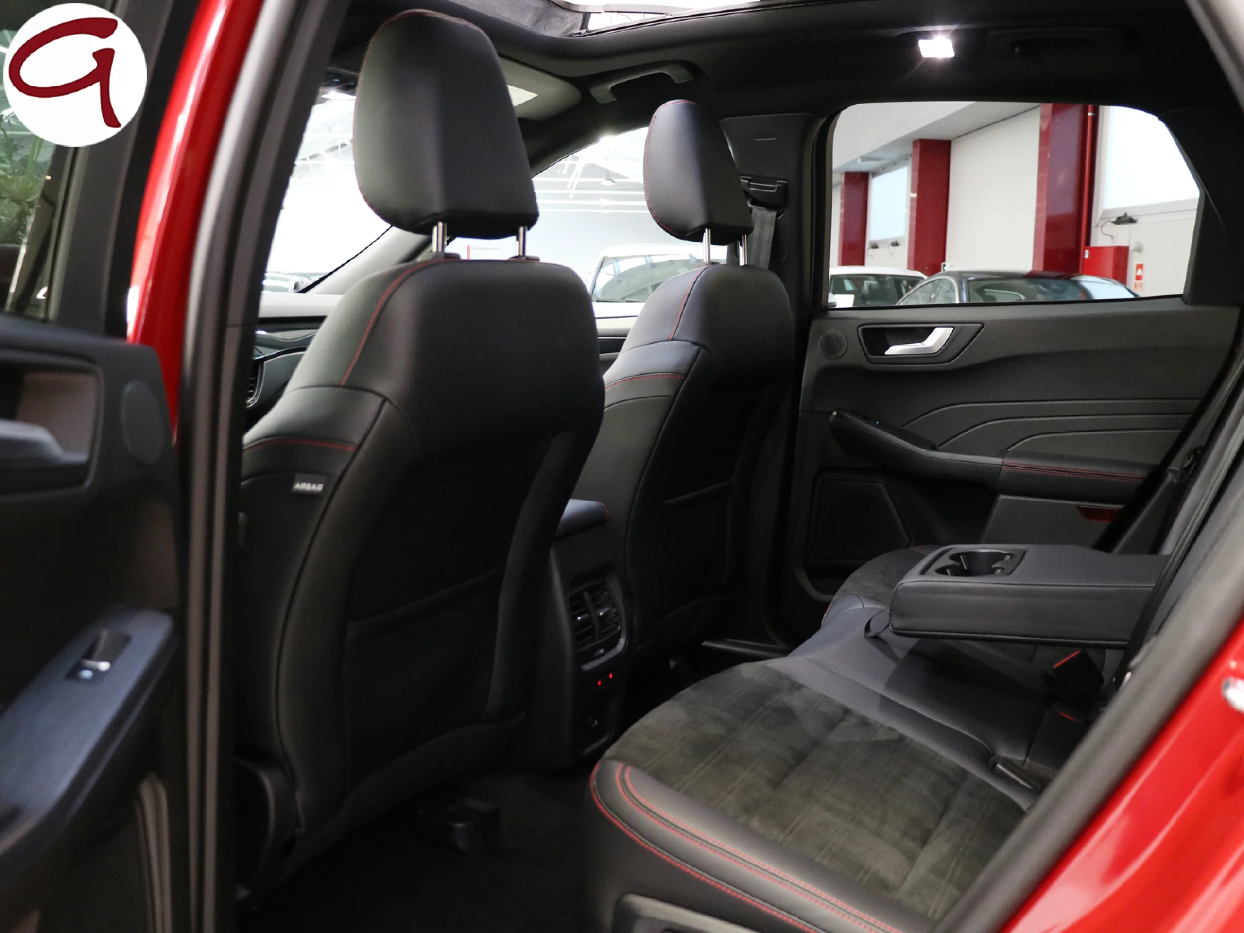 Ford Kuga 2.5 Duratec PHEV ST-Line X Auto 165 kW (225 CV) - Foto 6