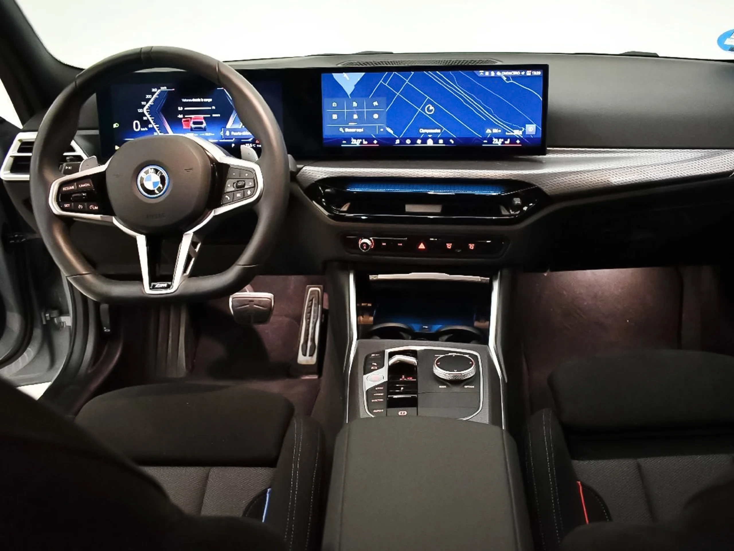BMW Serie 3 330e 215 kW (292 CV) - Foto 6