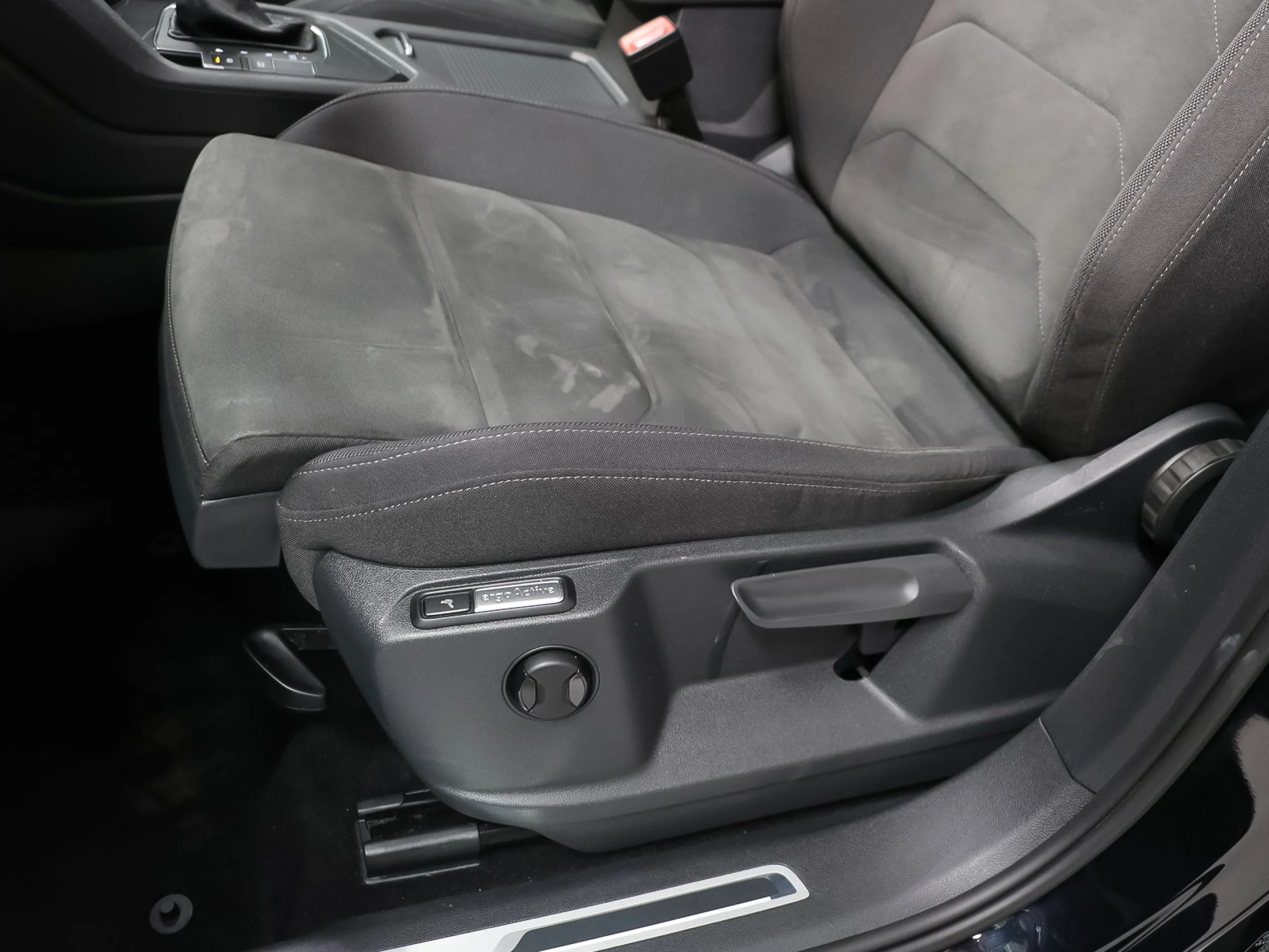 Volkswagen Tiguan Allspace Advance 1.5 TSI 110 kW (150 CV) DSG - Foto 7