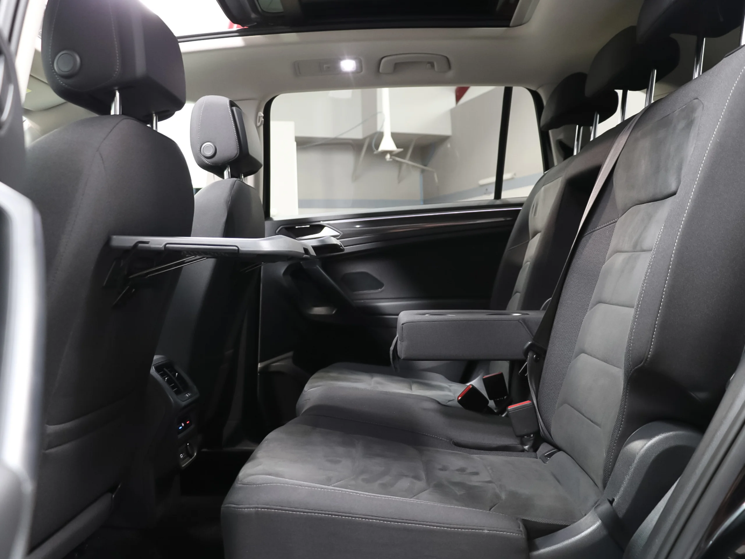 Volkswagen Tiguan Allspace Advance 1.5 TSI 110 kW (150 CV) DSG - Foto 11