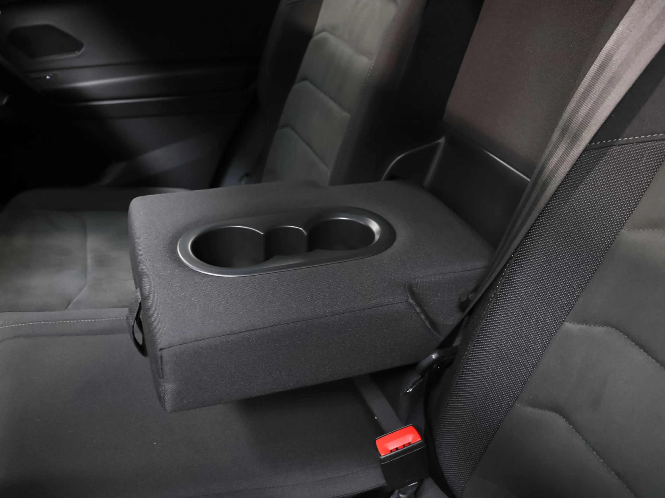 Volkswagen Tiguan Allspace Advance 1.5 TSI 110 kW (150 CV) DSG - Foto 13