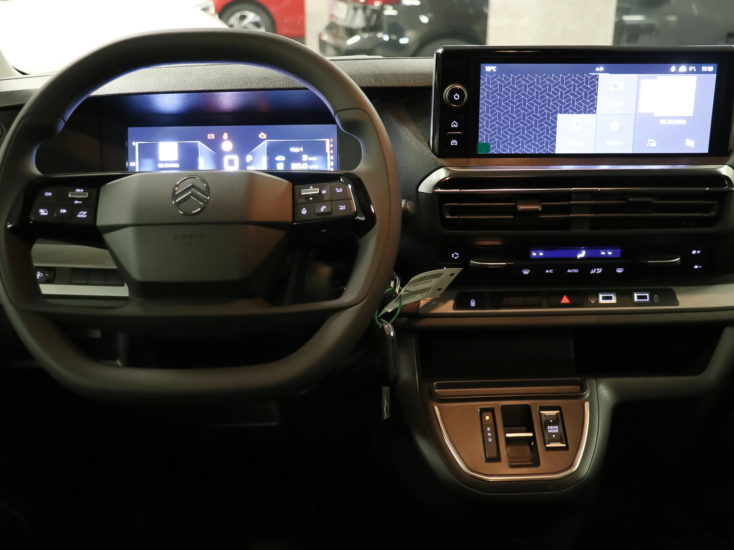 Citroen Spacetourer BlueHDi 180 S&S Talla M Plus EAT8 132 kW (180 CV) - Foto 14