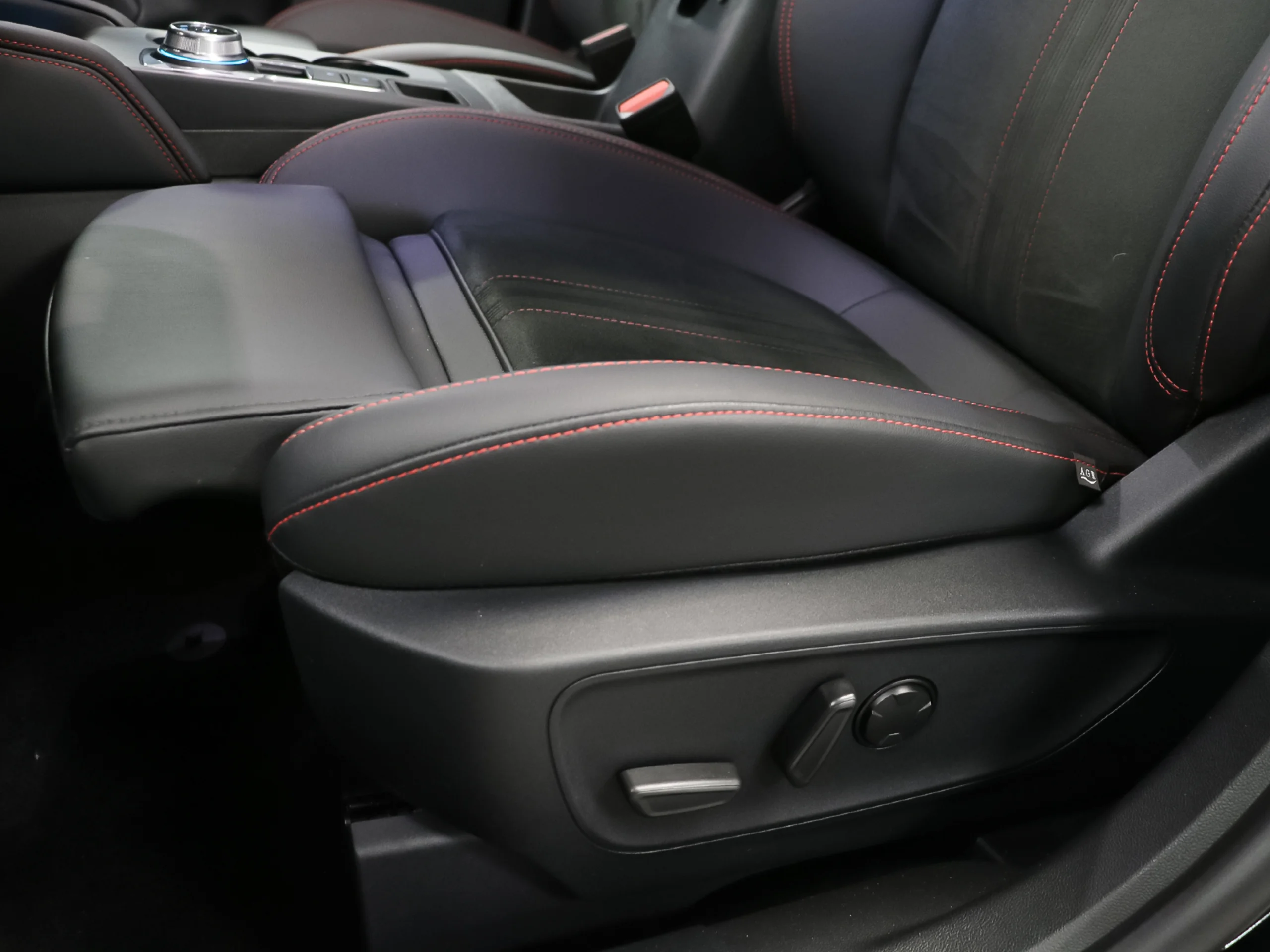 Ford Kuga 2.5 Duratec PHEV ST-Line X Auto 178 kW (243 CV) - Foto 7