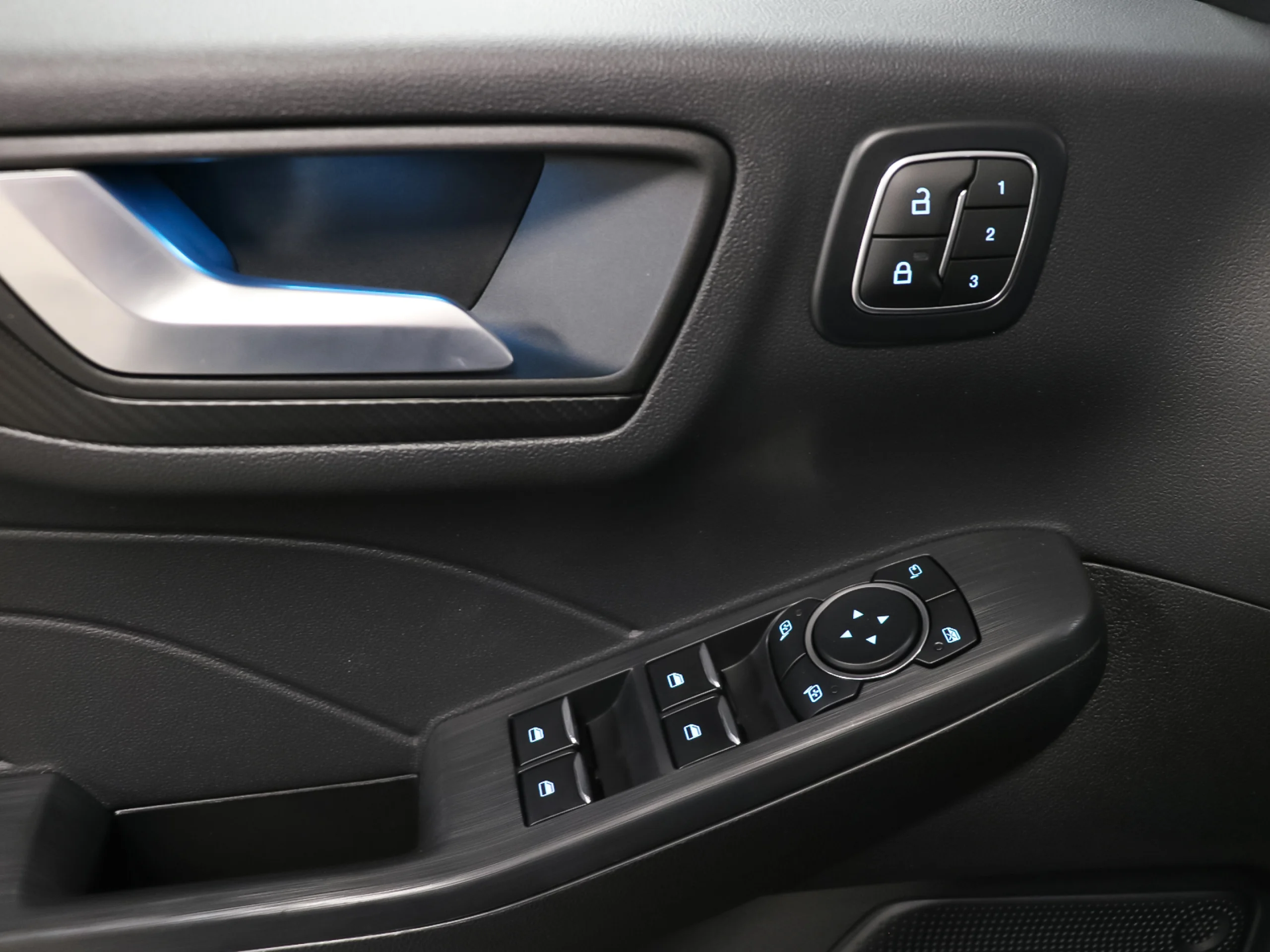 Ford Kuga 2.5 Duratec PHEV ST-Line X Auto 178 kW (243 CV) - Foto 32