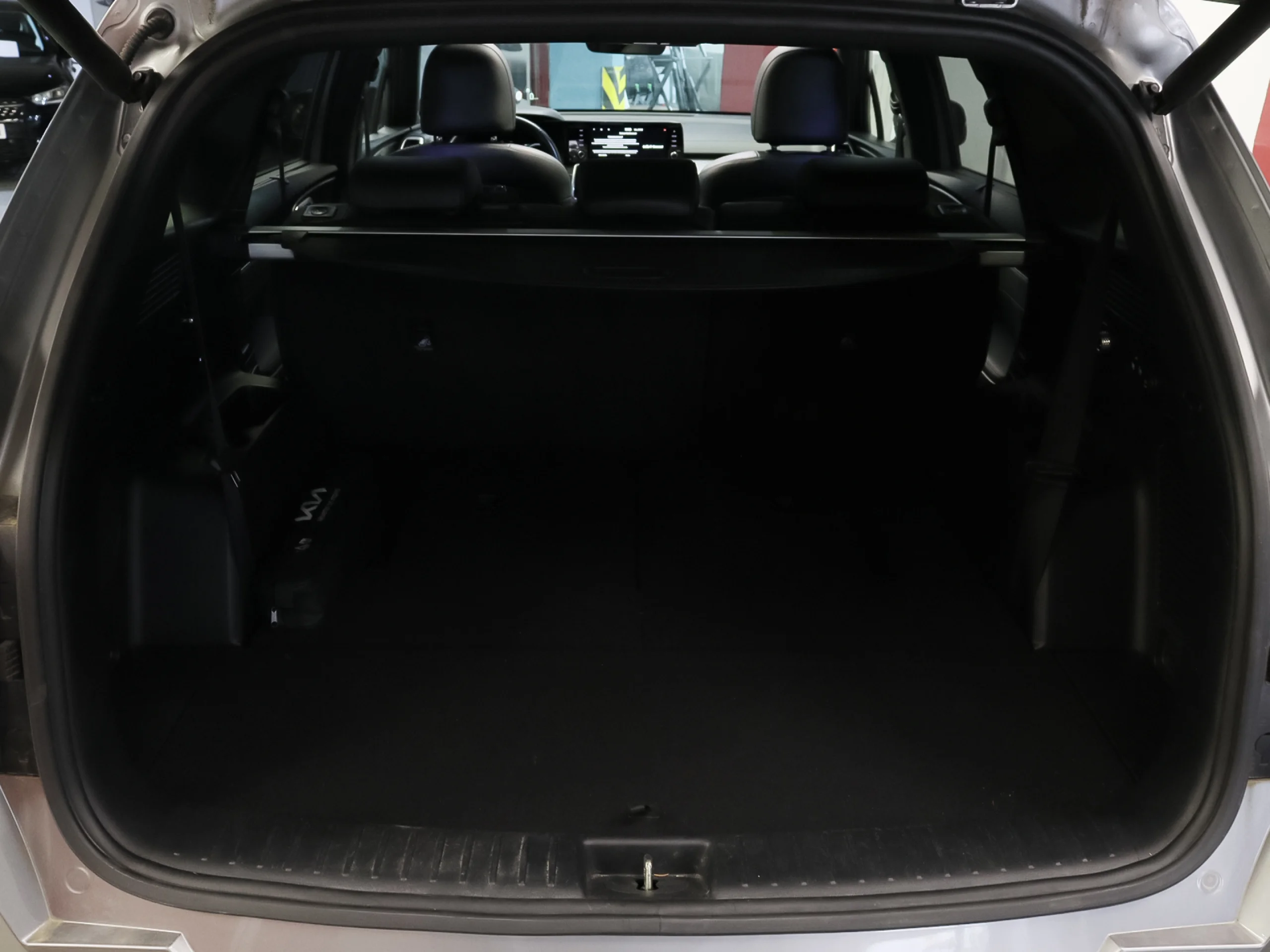 Kia Sorento 1.6 T-GDi HEV Emotion 4x2 169 kW (230 CV) - Foto 39