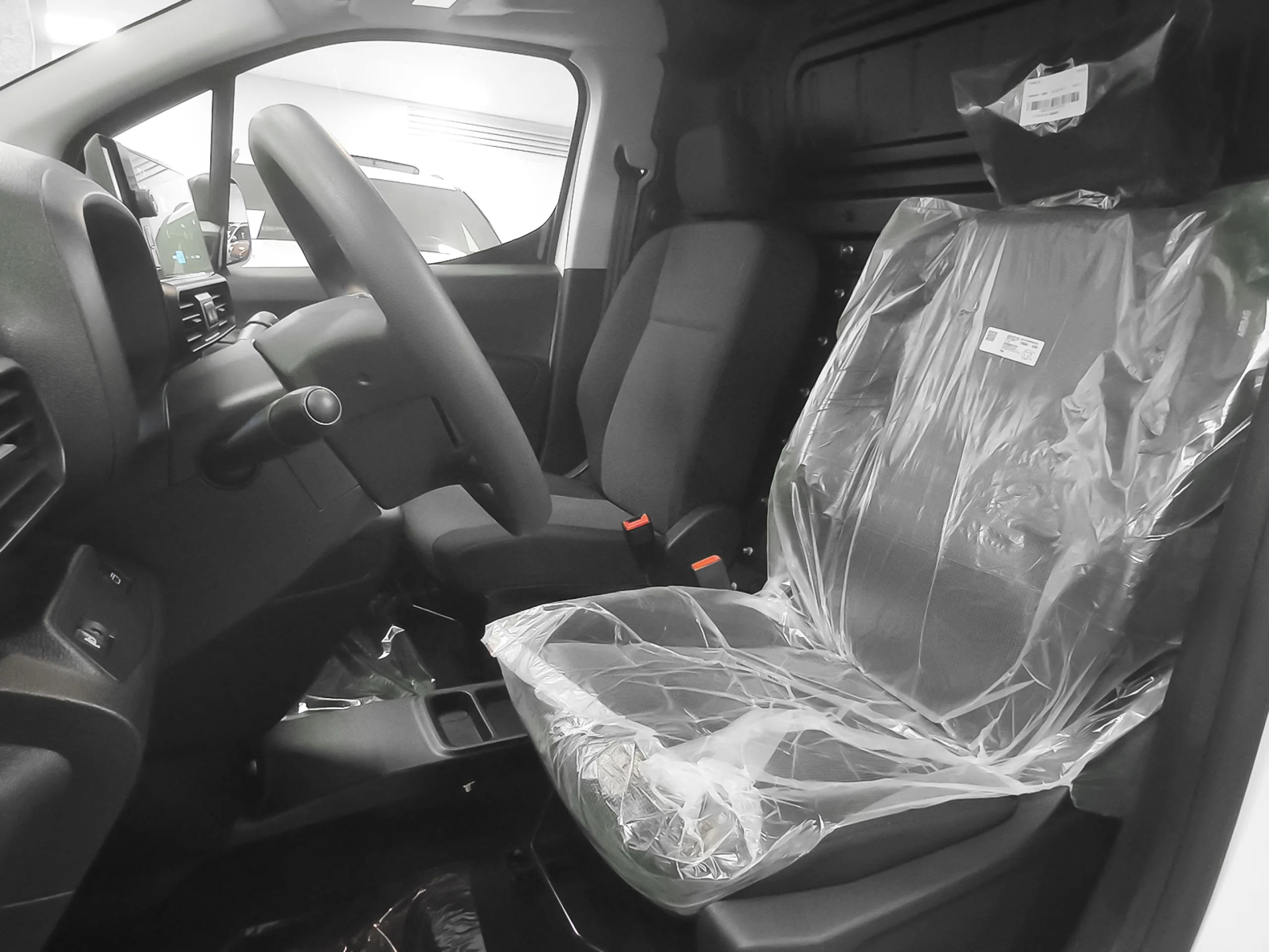 Citroen Berlingo Furgon BlueHDi 100 Talla M CA 75 kW (100 CV) - Foto 6