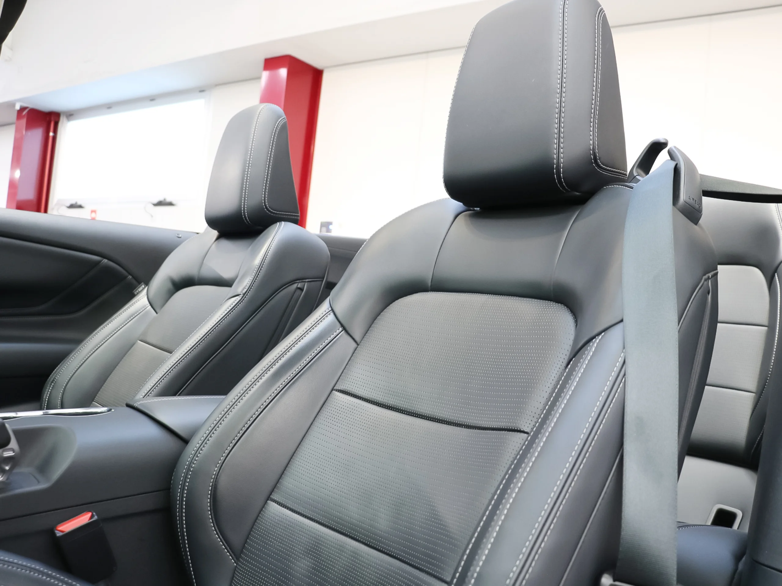 Ford Mustang 5.0 Ti-VCT V8 Cabrio GT Fastback 331 kW (450 CV) - Foto 14