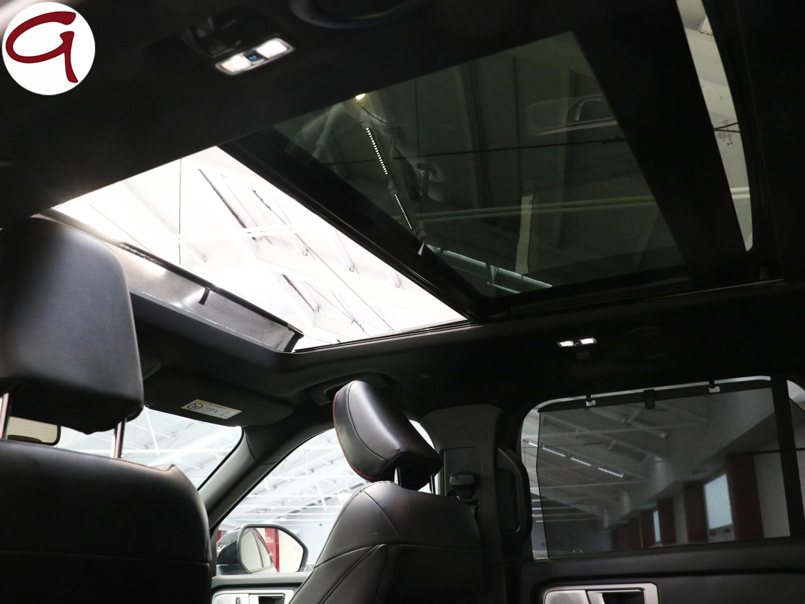 Ford Explorer 3.0 PHEV ST Line AWD 336 kW (457 CV) - Foto 31