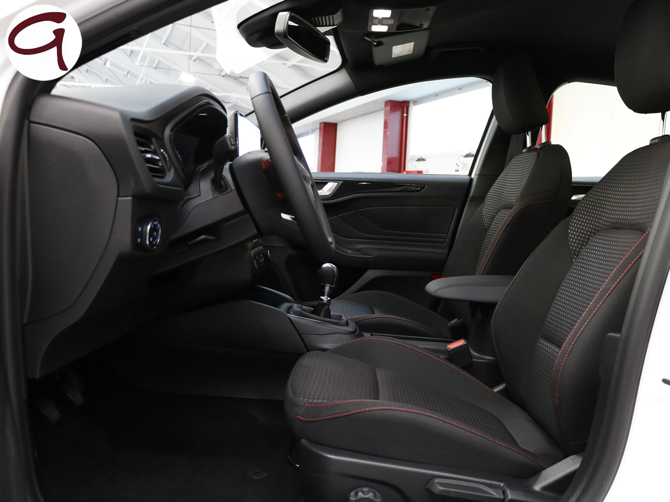 Ford Focus SportBreak 1.0 Ecoboost MHEV ST-Line 114 kW (155 CV) - Foto 7