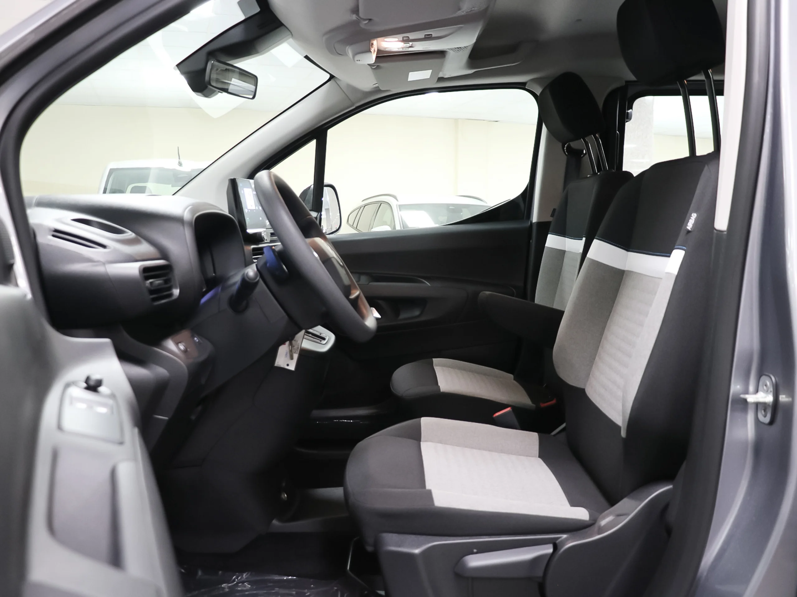 Citroen Berlingo BlueHDi 130 XL Plus Automático 96 kW (130 CV) - Foto 7