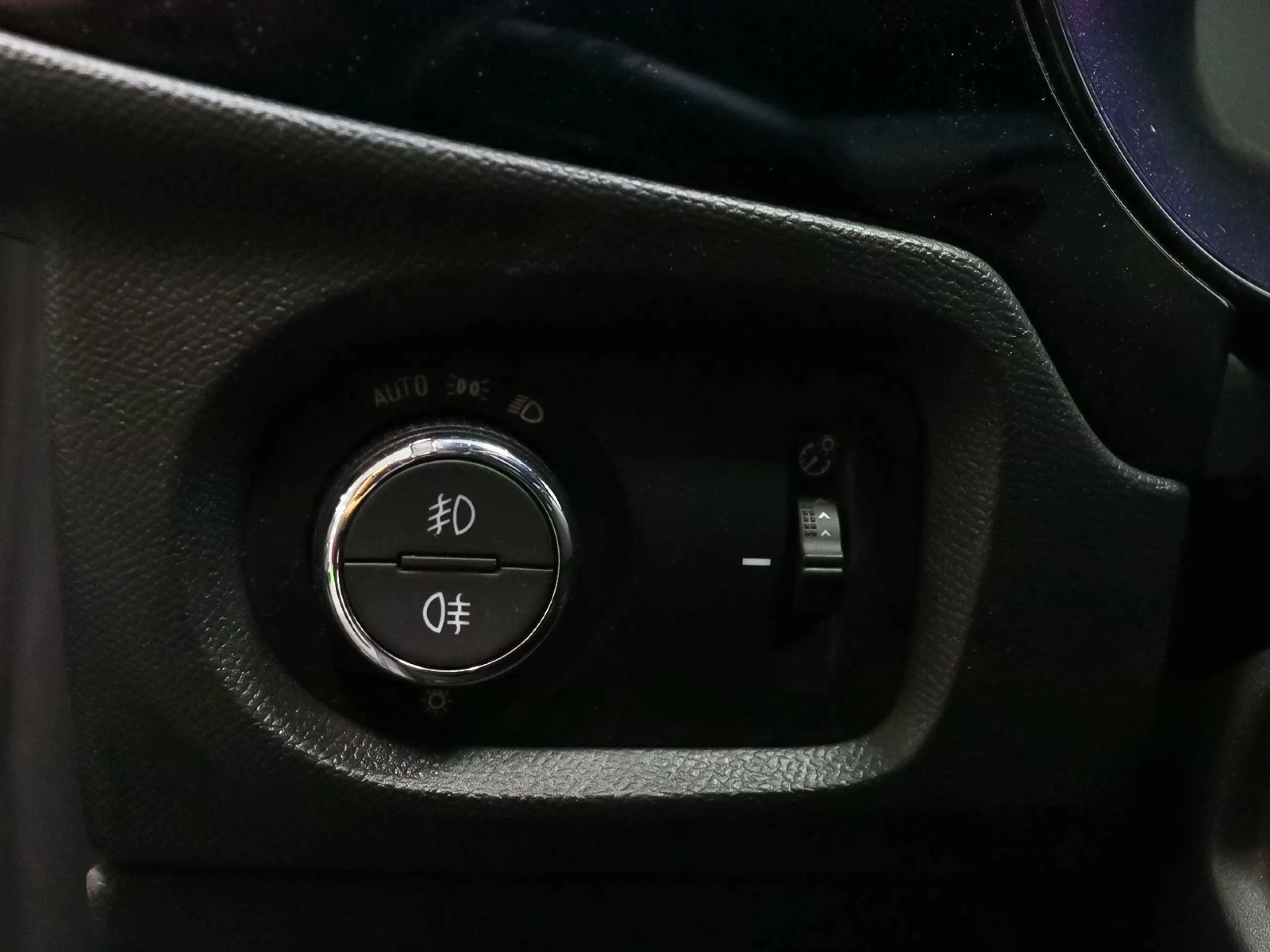 Opel Corsa-e 50kWh GS 100 kW (136 CV) - Foto 8