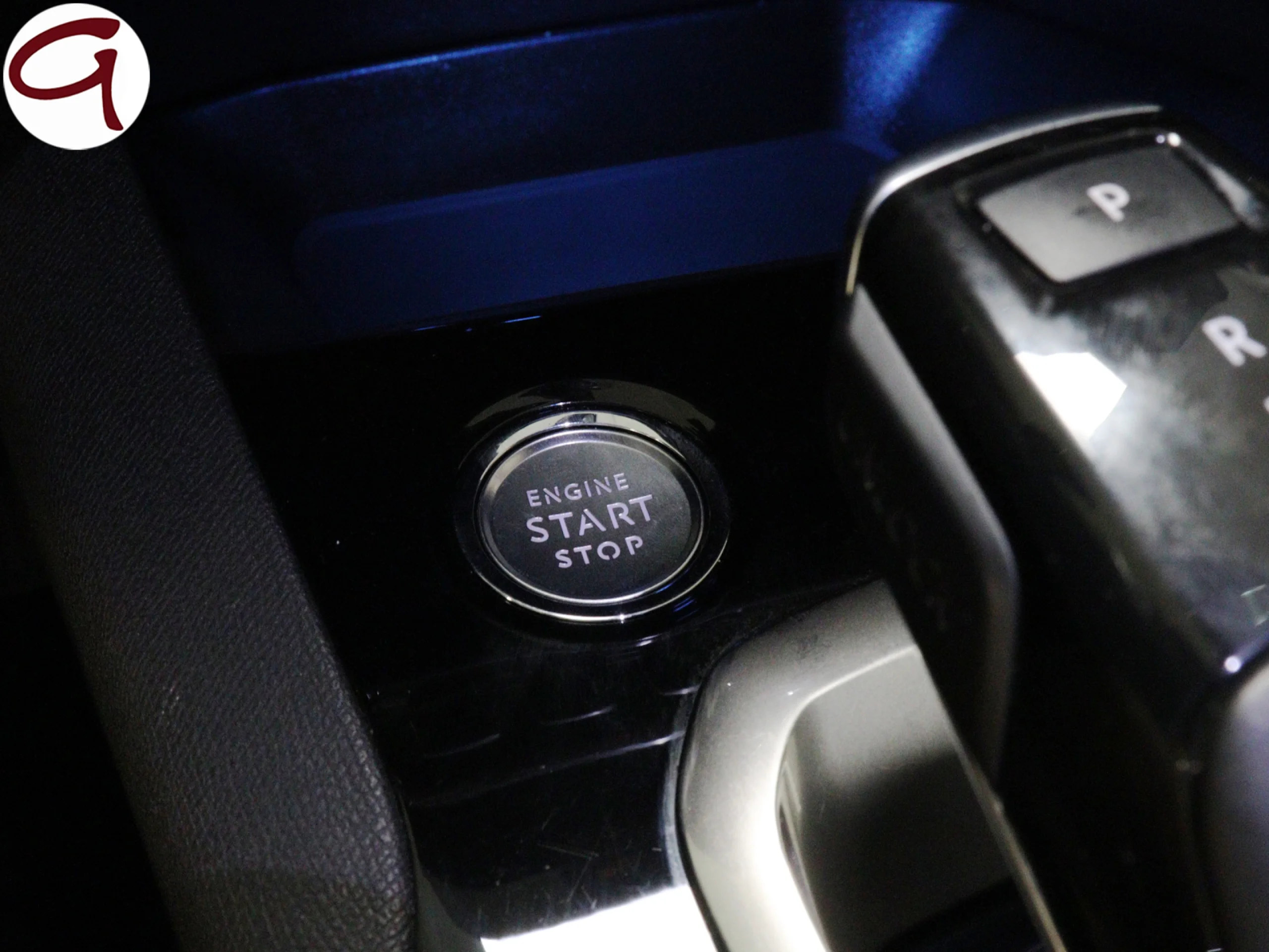 Peugeot 3008 Hybrid 180 Allure Pack e-EAT8 132 kW (180 CV) - Foto 26