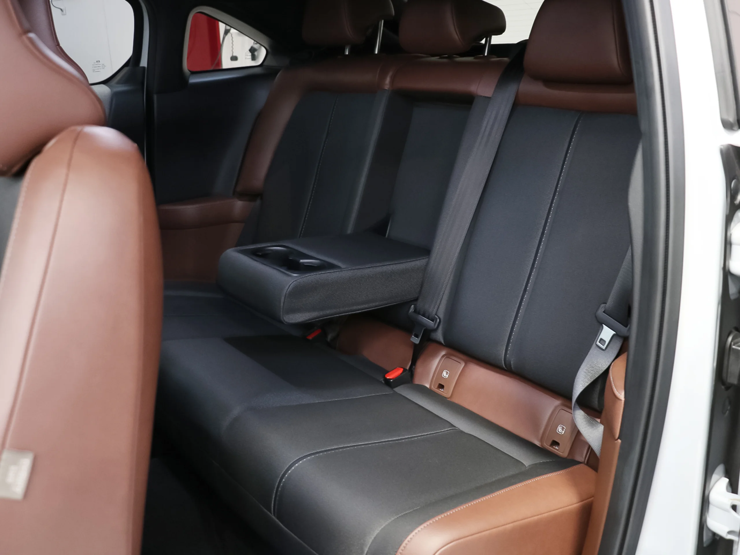 Mazda MX-30 e-Skyactiv R-EV Makoto Premium 125 kW (170 CV) - Foto 12