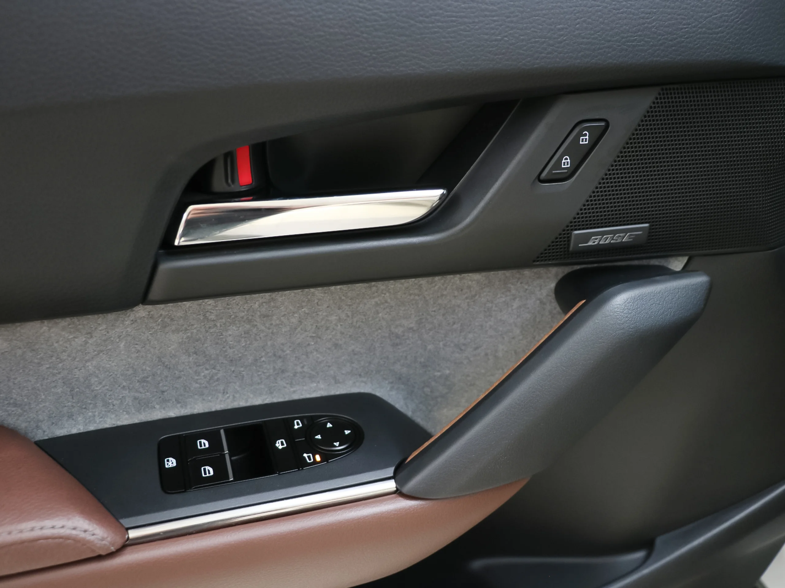 Mazda MX-30 e-Skyactiv R-EV Makoto Premium 125 kW (170 CV) - Foto 44