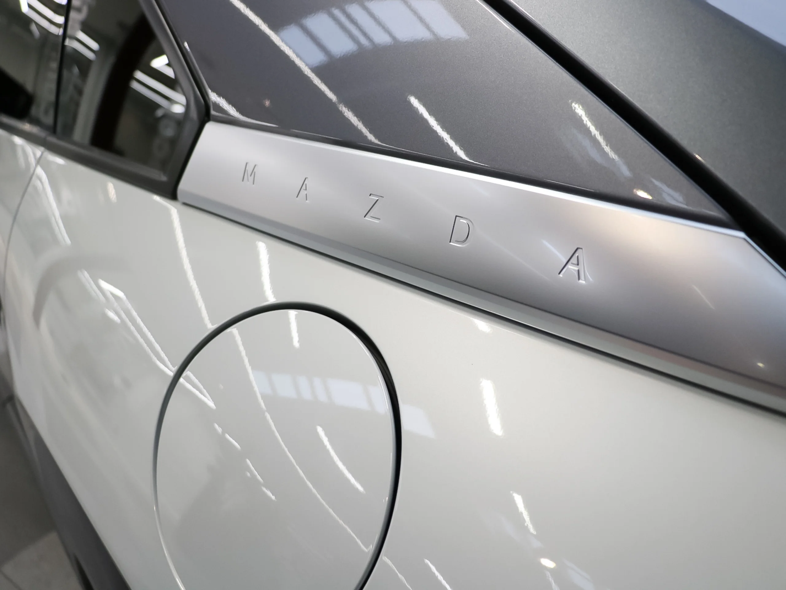 Mazda MX-30 e-Skyactiv R-EV Makoto Premium 125 kW (170 CV) - Foto 51