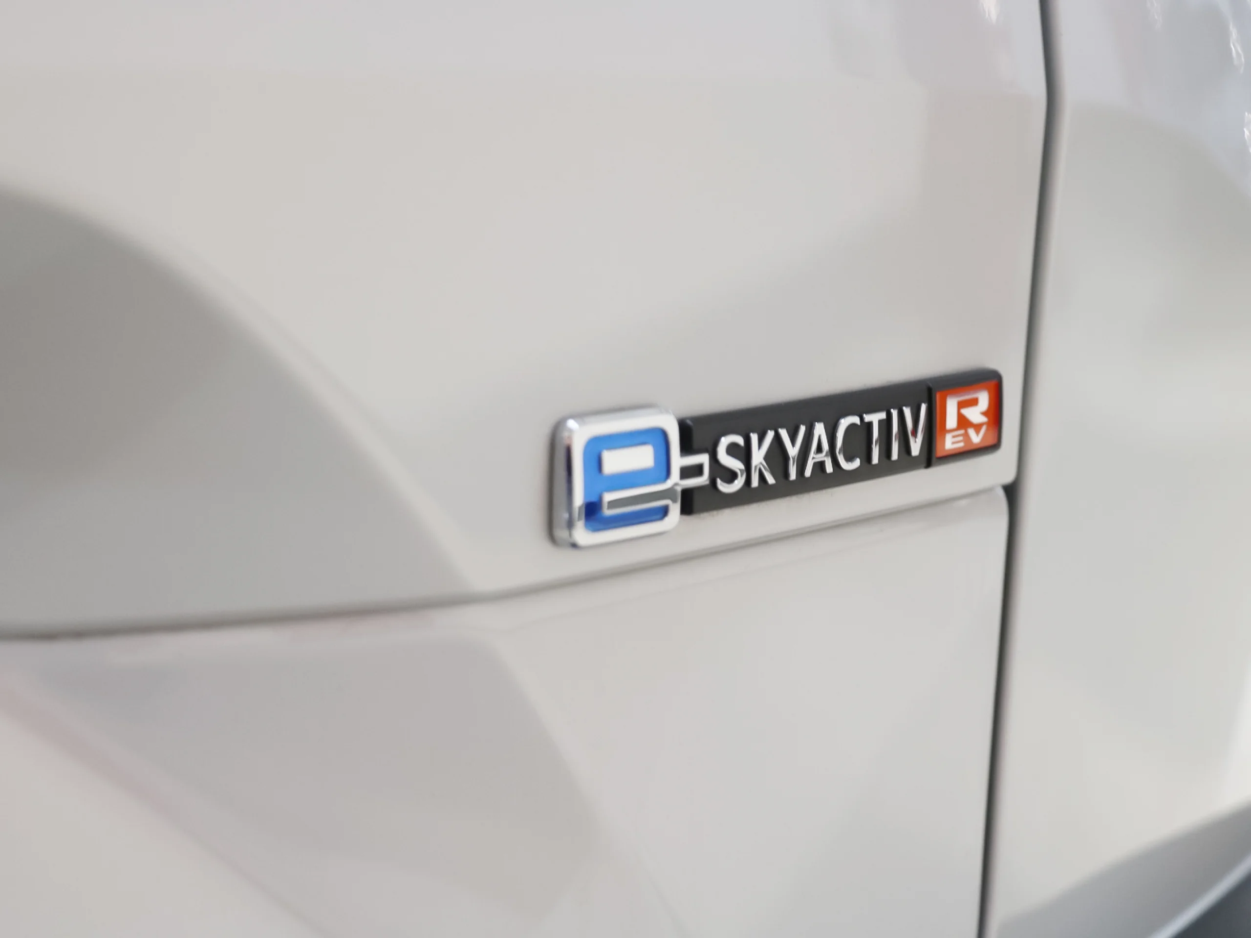 Mazda MX-30 e-Skyactiv R-EV Makoto Premium 125 kW (170 CV) - Foto 52