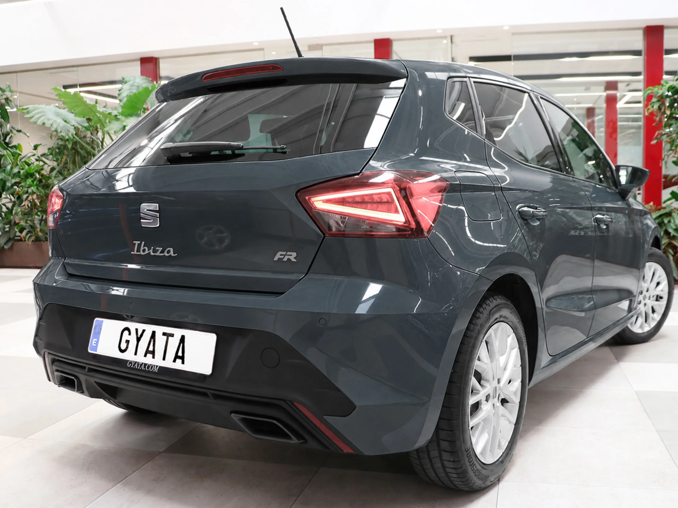 SEAT Ibiza 1.0 TSI FR Plus 85 kW (115 CV) - Foto 2