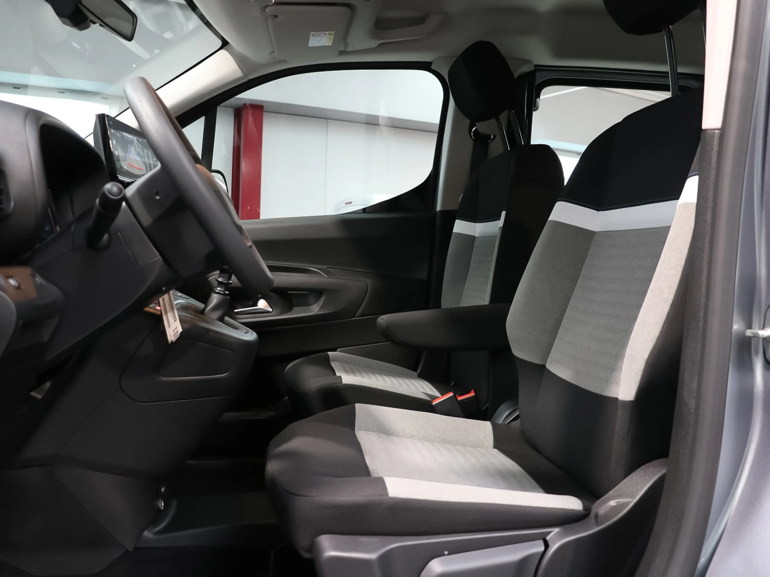 Citroen Berlingo BlueHDi 100 S&S Plus Talla XL 75 kW (102 CV) - Foto 6