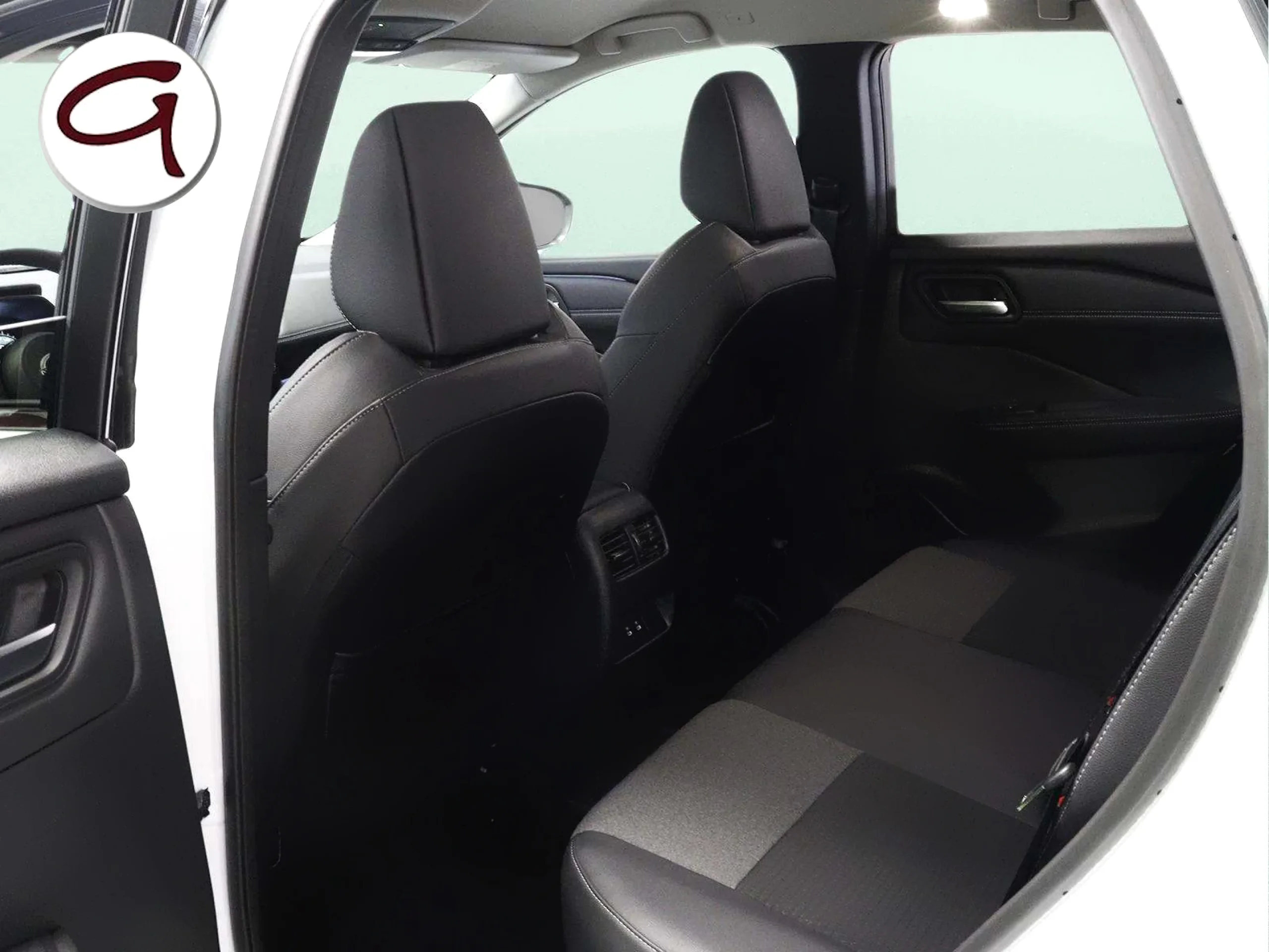 Nissan Qashqai DIG-T 160 N-Connecta 4x2 CVT 116 kW (158 CV) - Foto 7