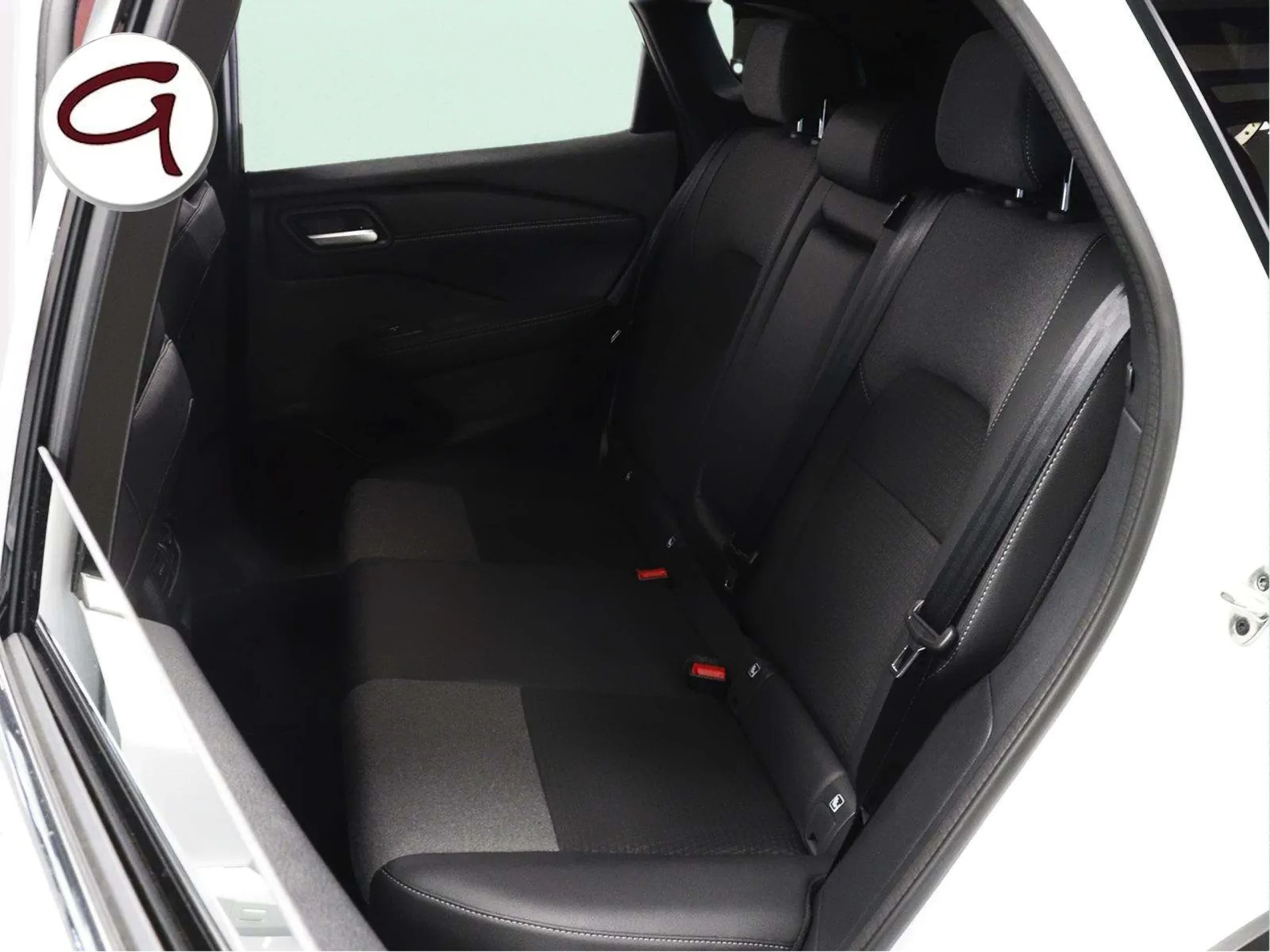 Nissan Qashqai DIG-T 160 N-Connecta 4x2 CVT 116 kW (158 CV) - Foto 8