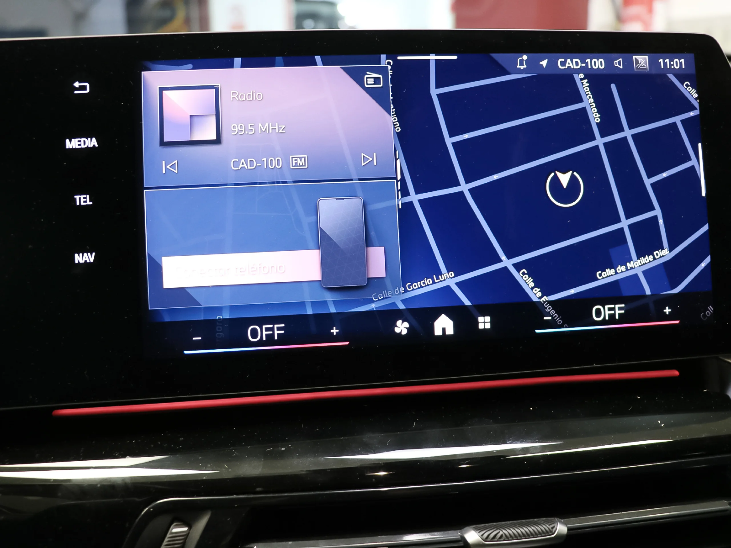 BMW IX1 eDrive20 150 kW (204 CV) - Foto 14