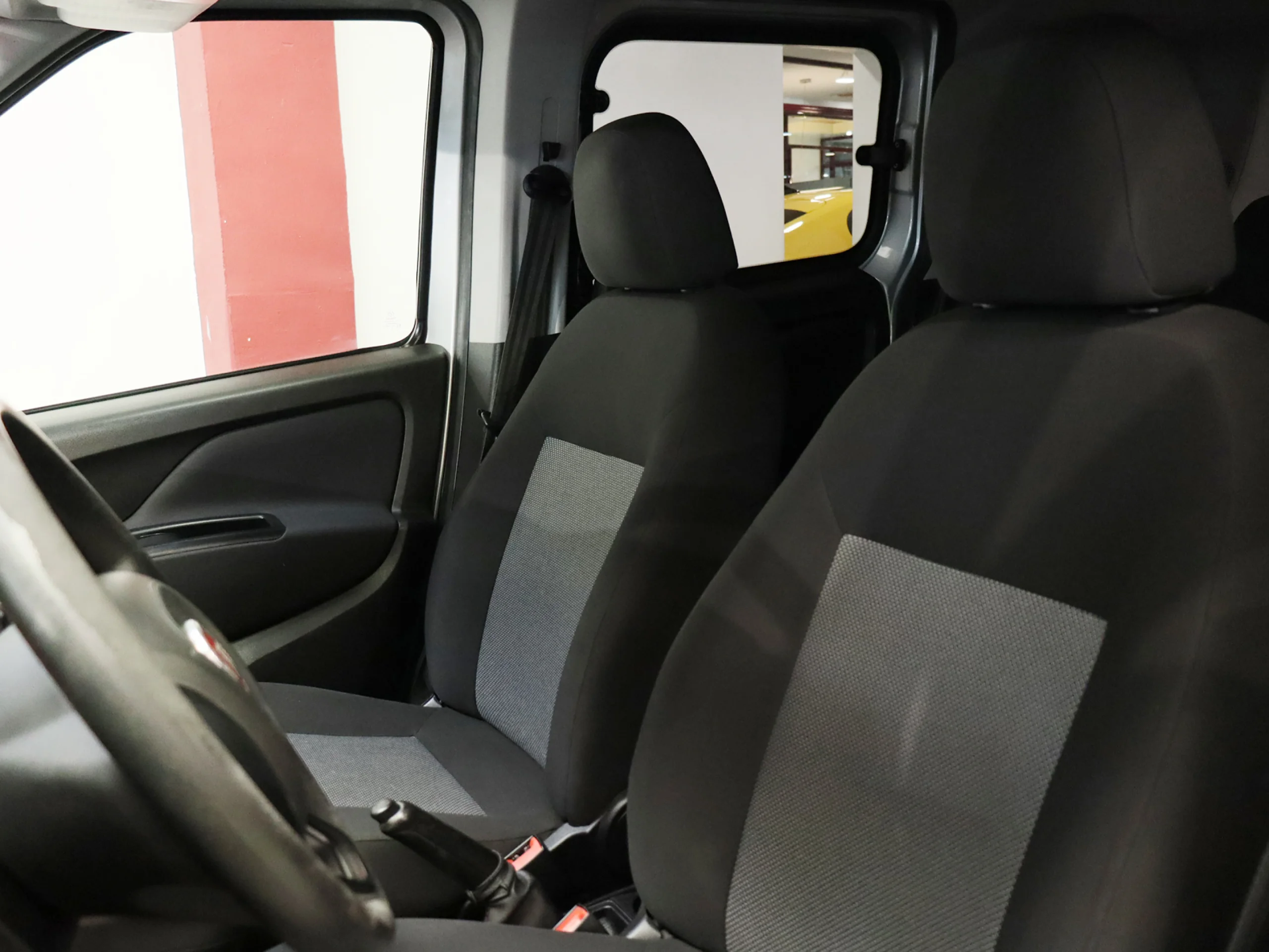Fiat Dobló Panorama 1.6 Multijet Lounge 70 kW (95 CV) - Foto 4