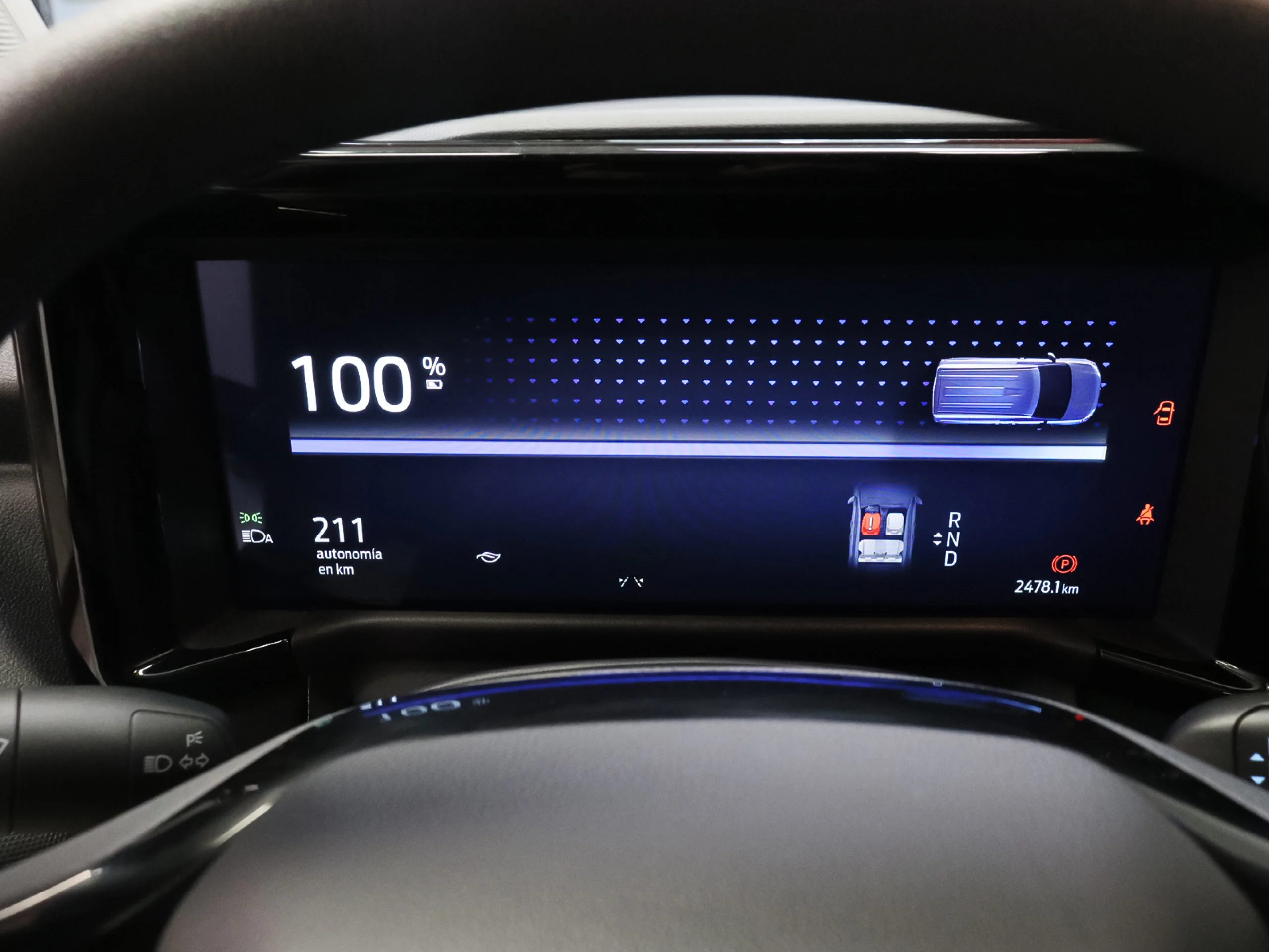 Ford Transit Courier Furgon BEV 54kWh Trend Auto 100 kW (136 CV) - Foto 11