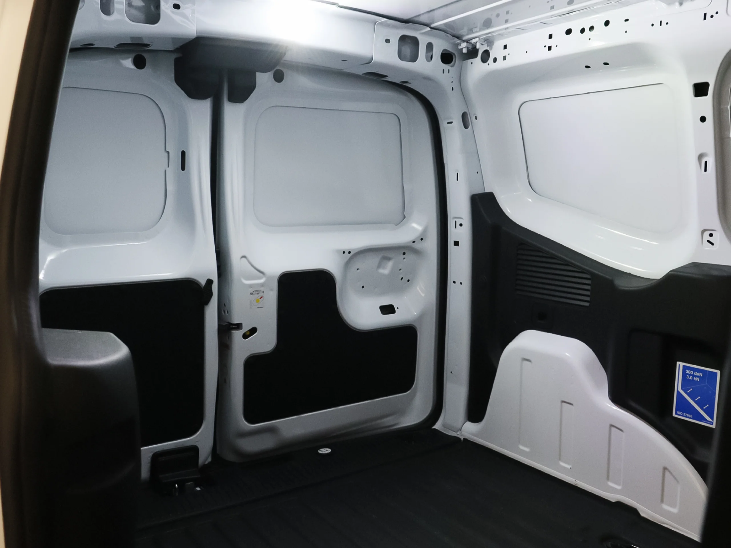 Ford Transit Courier Furgon BEV 54kWh Trend Auto 100 kW (136 CV) - Foto 28