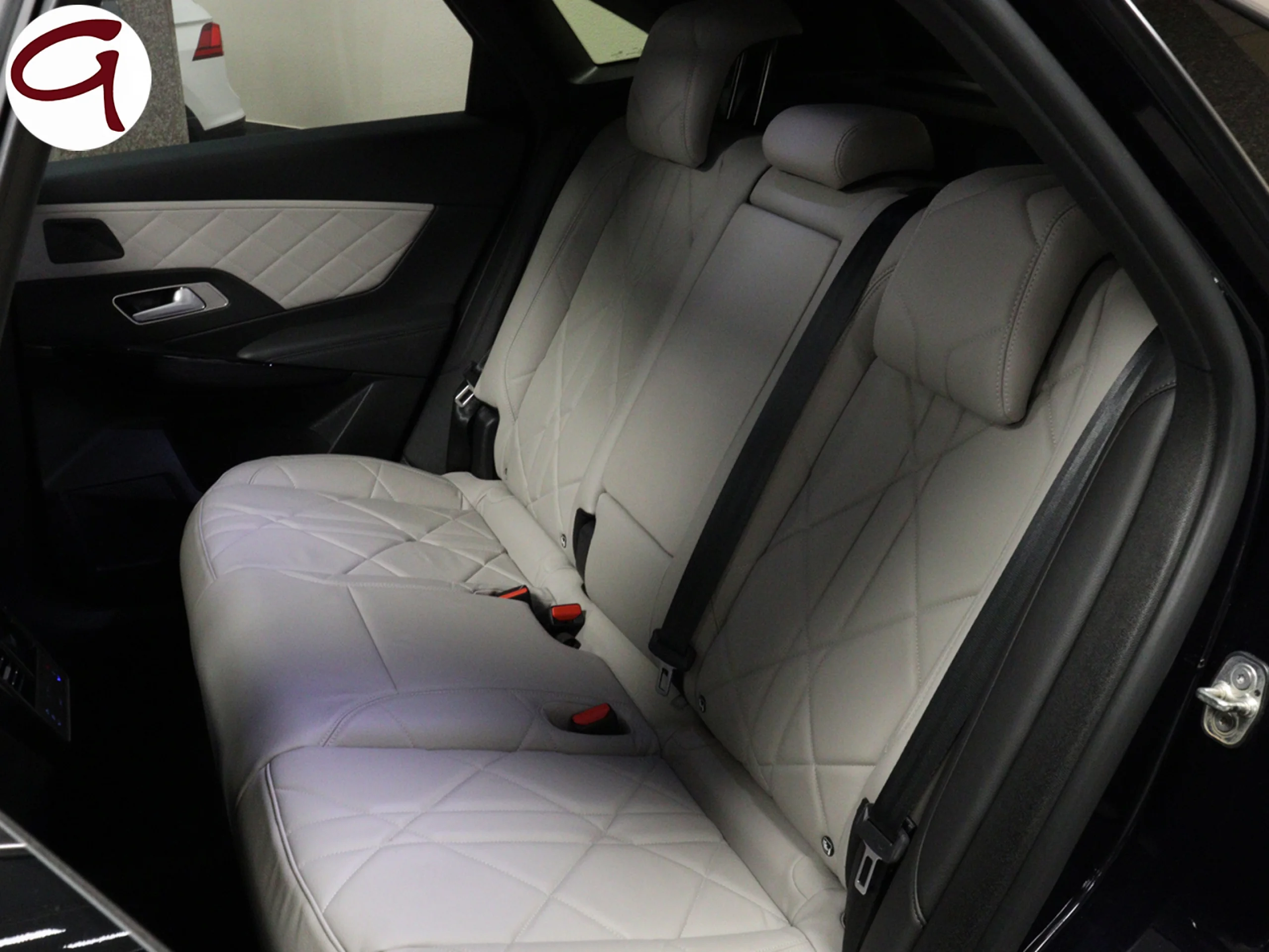 DS DS7 Crossback E-Tense 300 Grand Chic 4WD Auto 221 kW (300 CV) - Foto 7