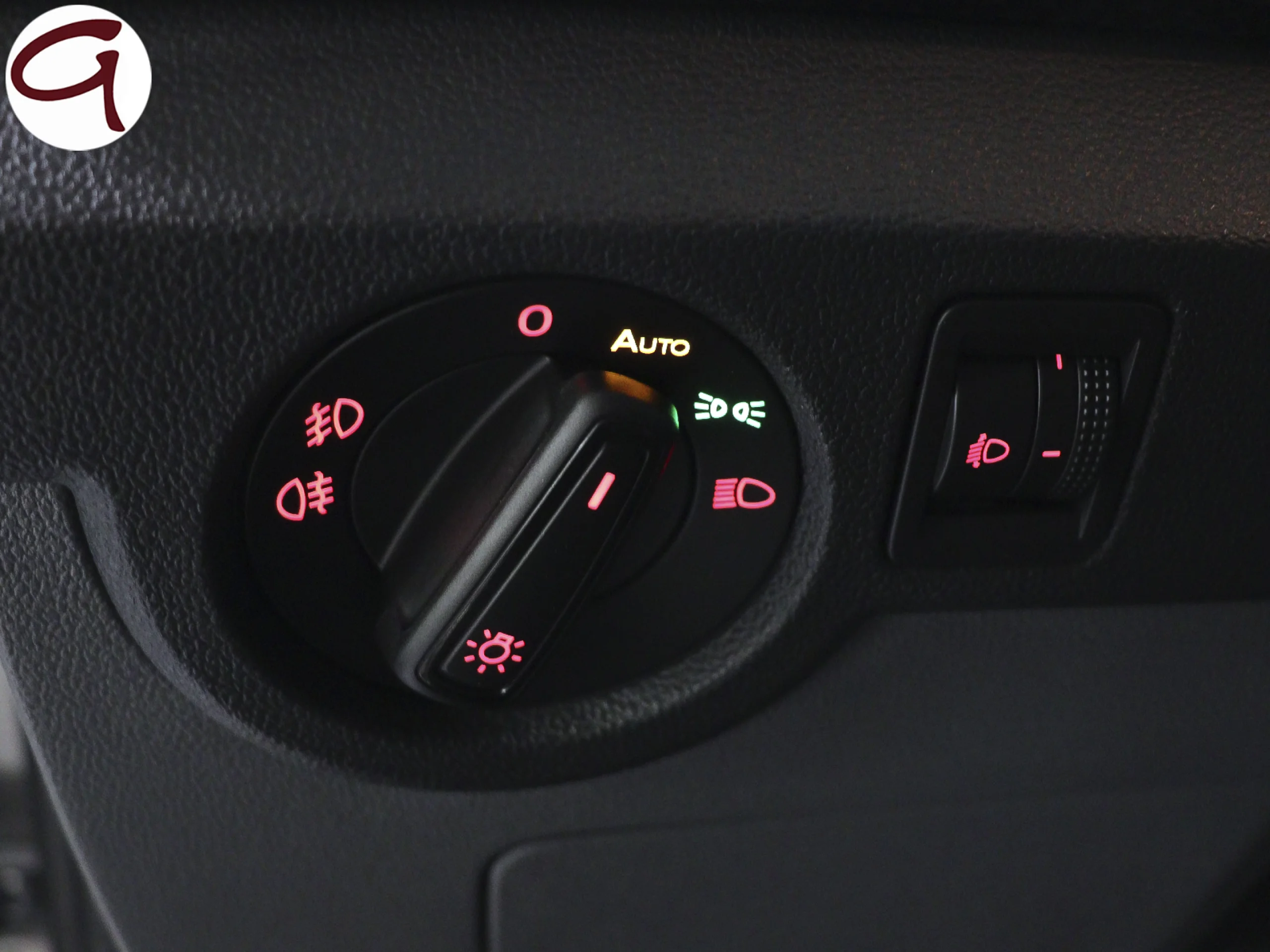 Volkswagen T-Cross Advance 1.0 TSI 70 kW (95 CV) - Foto 7