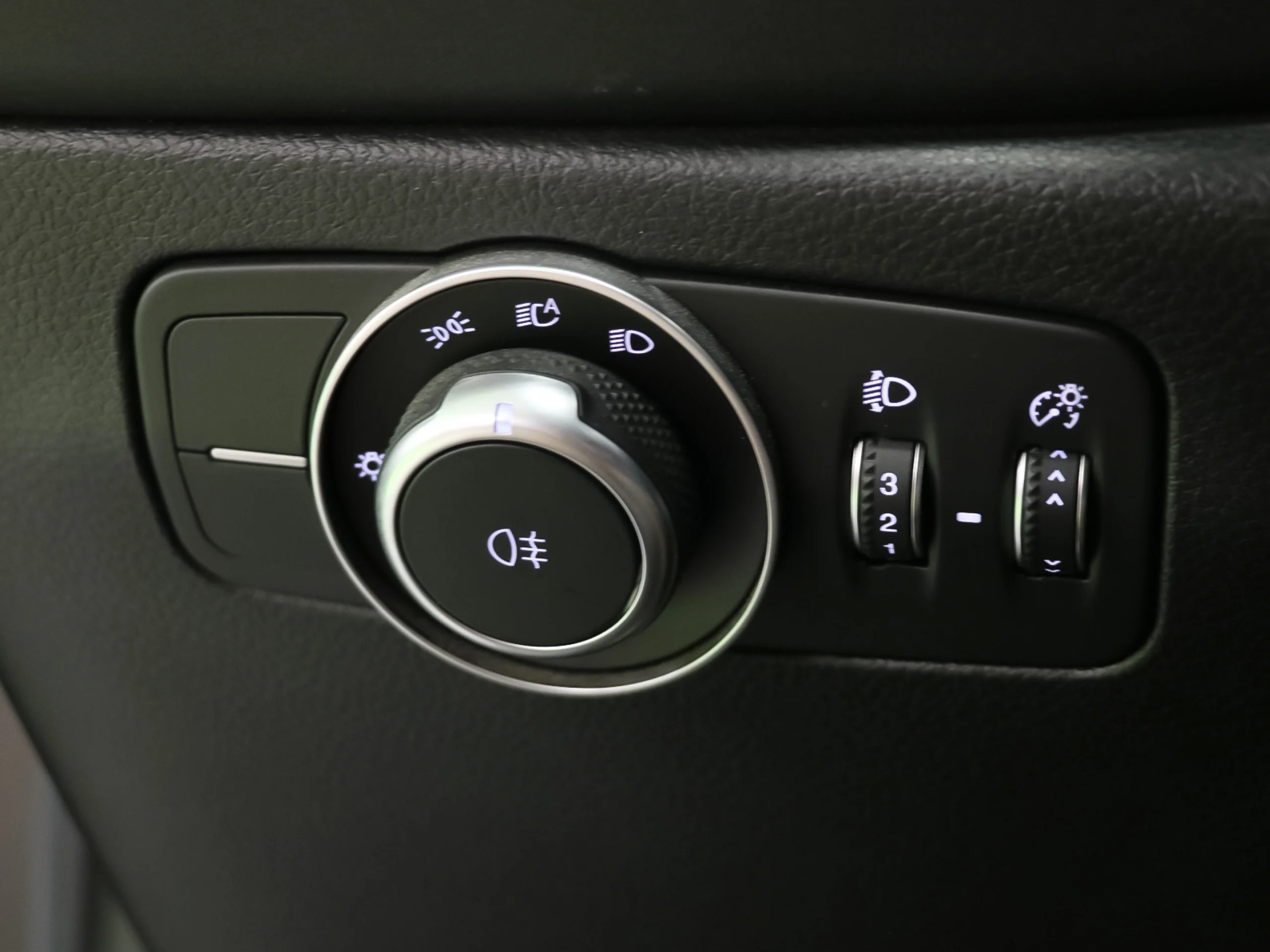 Alfa Romeo Tonale 1.6 DS Sprint FWD Auto 96 kW (130 CV) - Foto 29