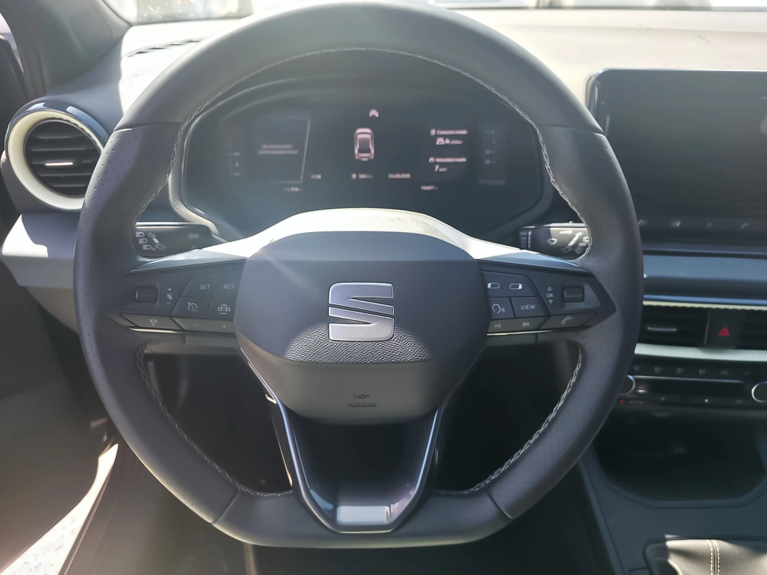 SEAT Ibiza 1.0 TSI S&S Xcellence 85 kW (115 CV) - Foto 5