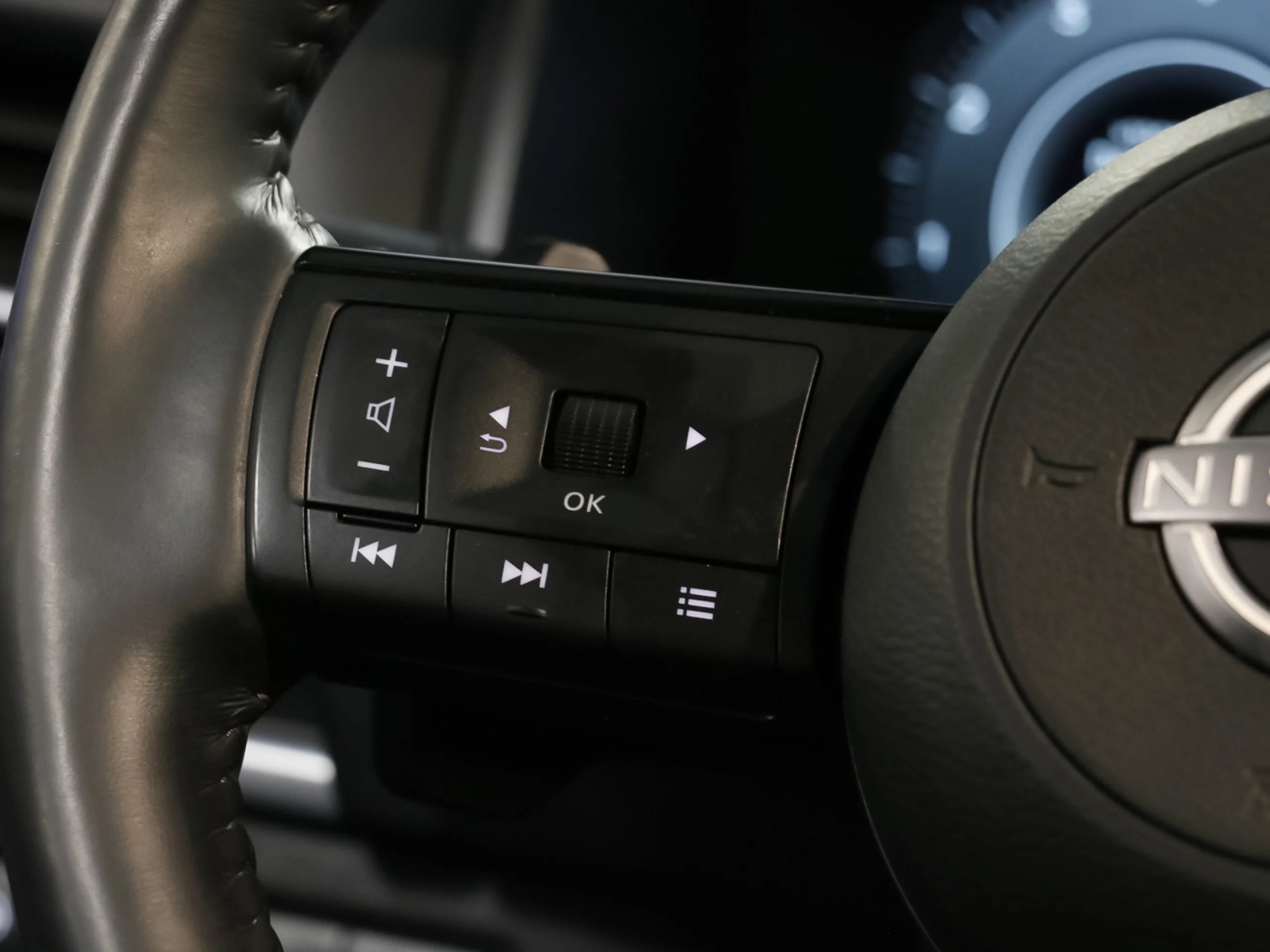 Nissan Qashqai DIG-T 160 N-Connecta 4x2 CVT 116 kW (158 CV) - Foto 18