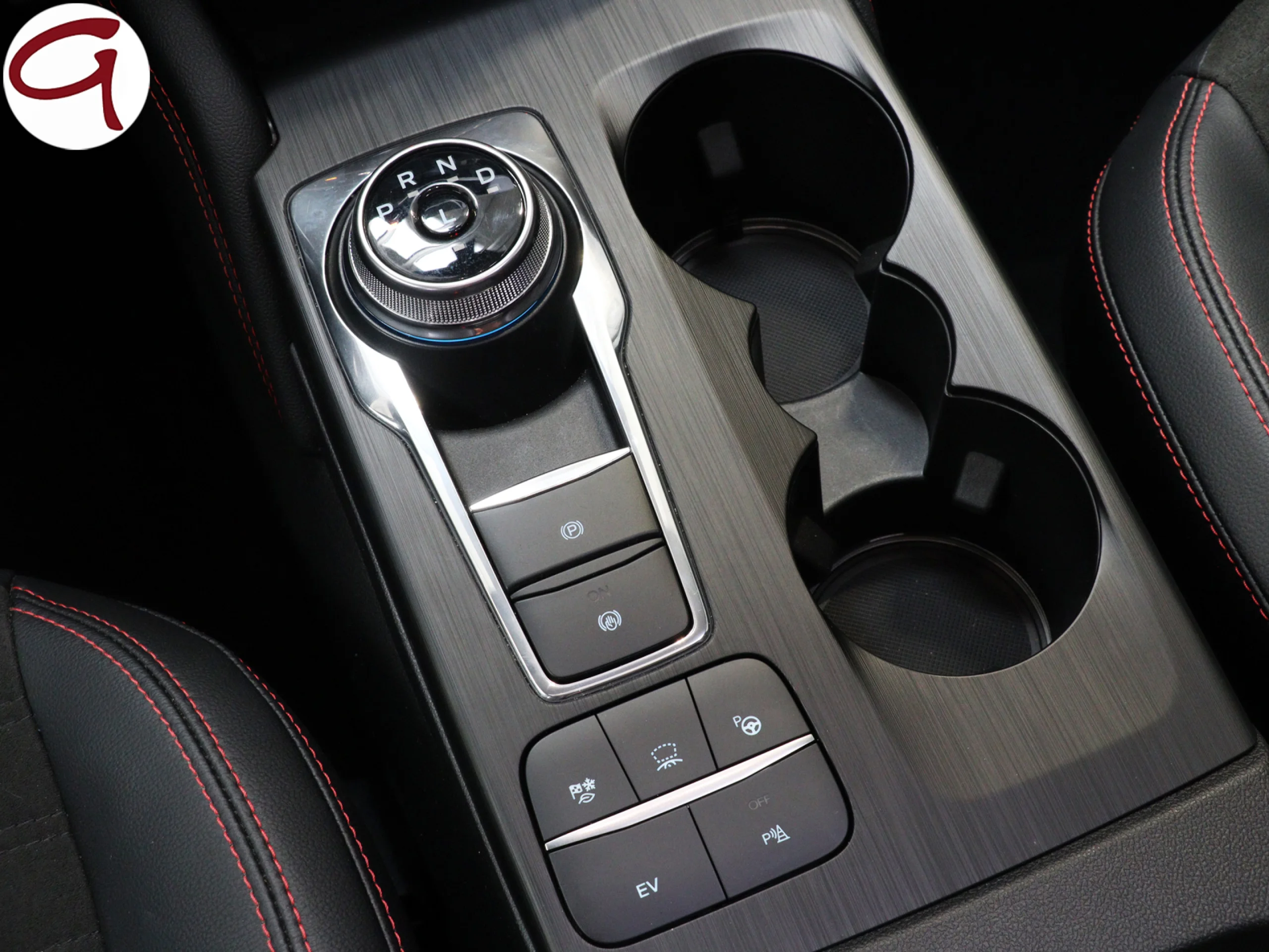 Ford Kuga 2.5 Duratec PHEV ST-Line X Auto 165 kW (225 CV) - Foto 13