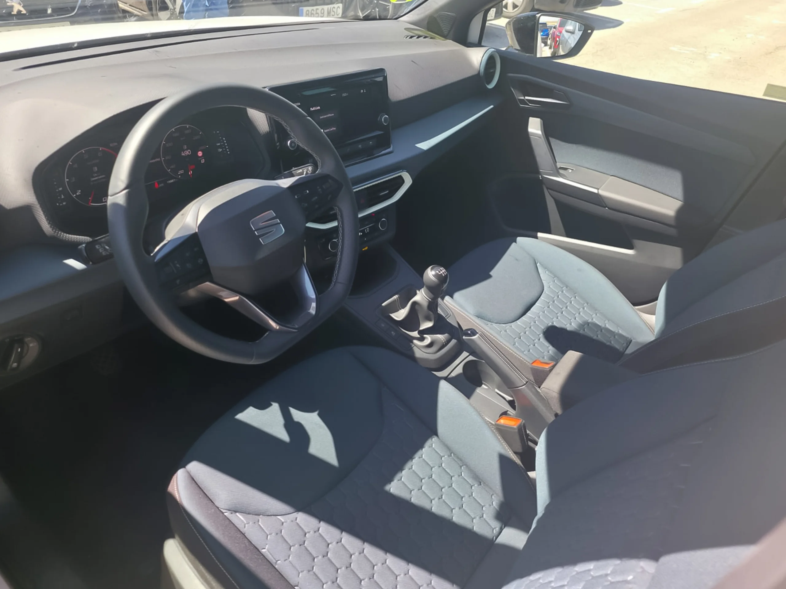 SEAT Arona 1.0 TSI S&S Style+ 85 kW (115 CV) - Foto 4