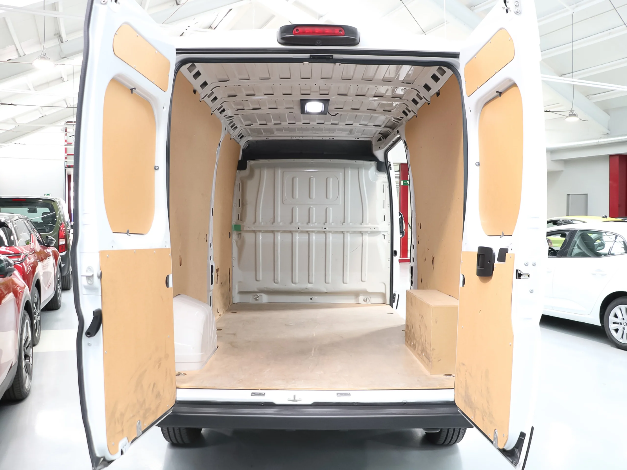 Fiat E-Ducato Furgón e-Ducato 3.500 L3 H2 47 kW 90 kW (122 CV) - Foto 34
