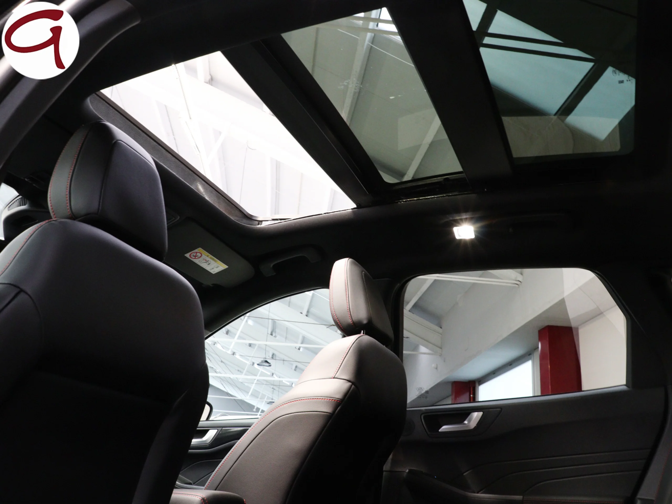 Ford Kuga 2.5 Duratec PHEV ST-Line X Auto 165 kW (225 CV) - Foto 8