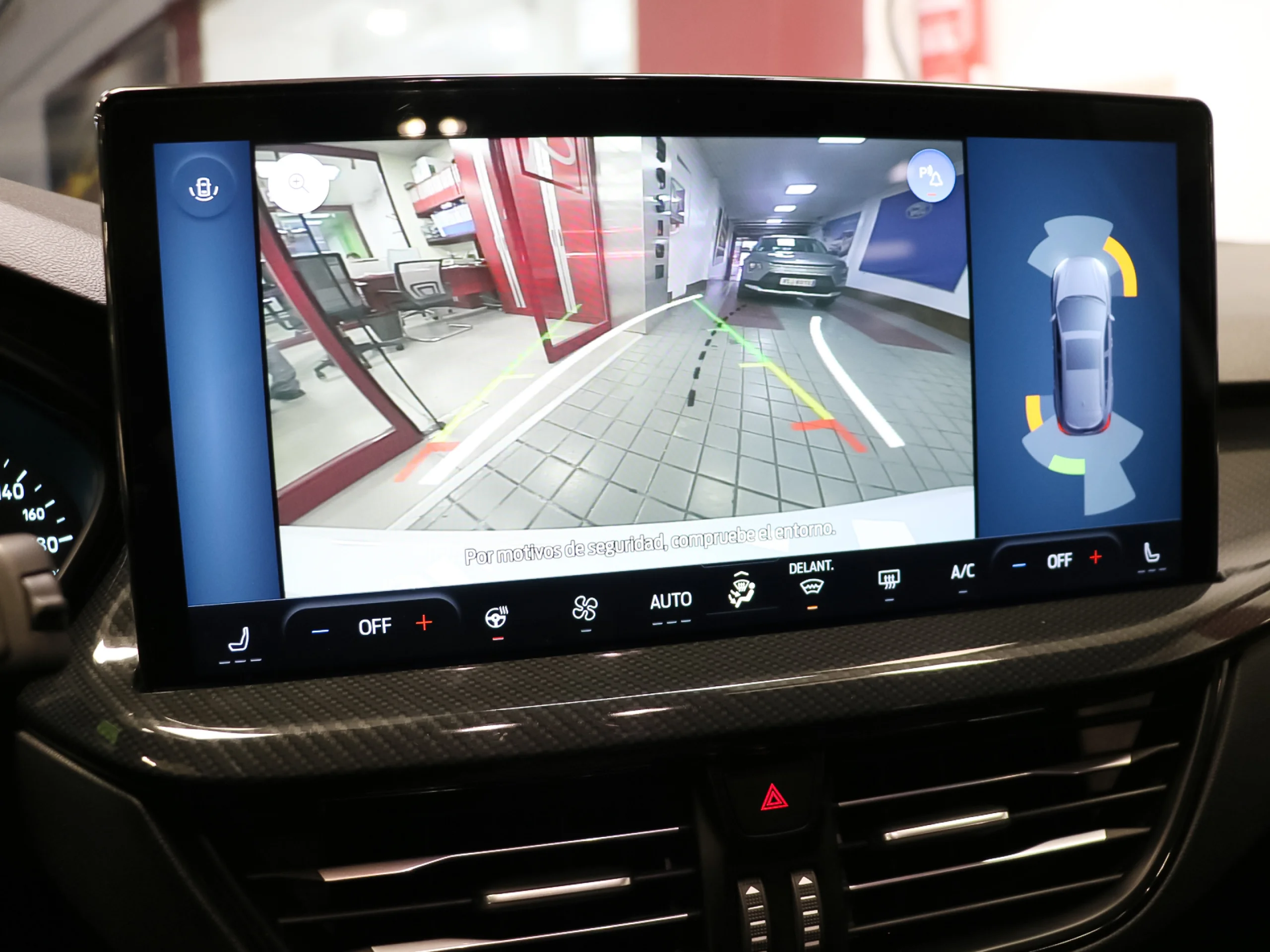 Ford Focus SportBreak 1.0 Ecoboost MHEV ST-Line Auto 114 kW (155 CV) - Foto 13