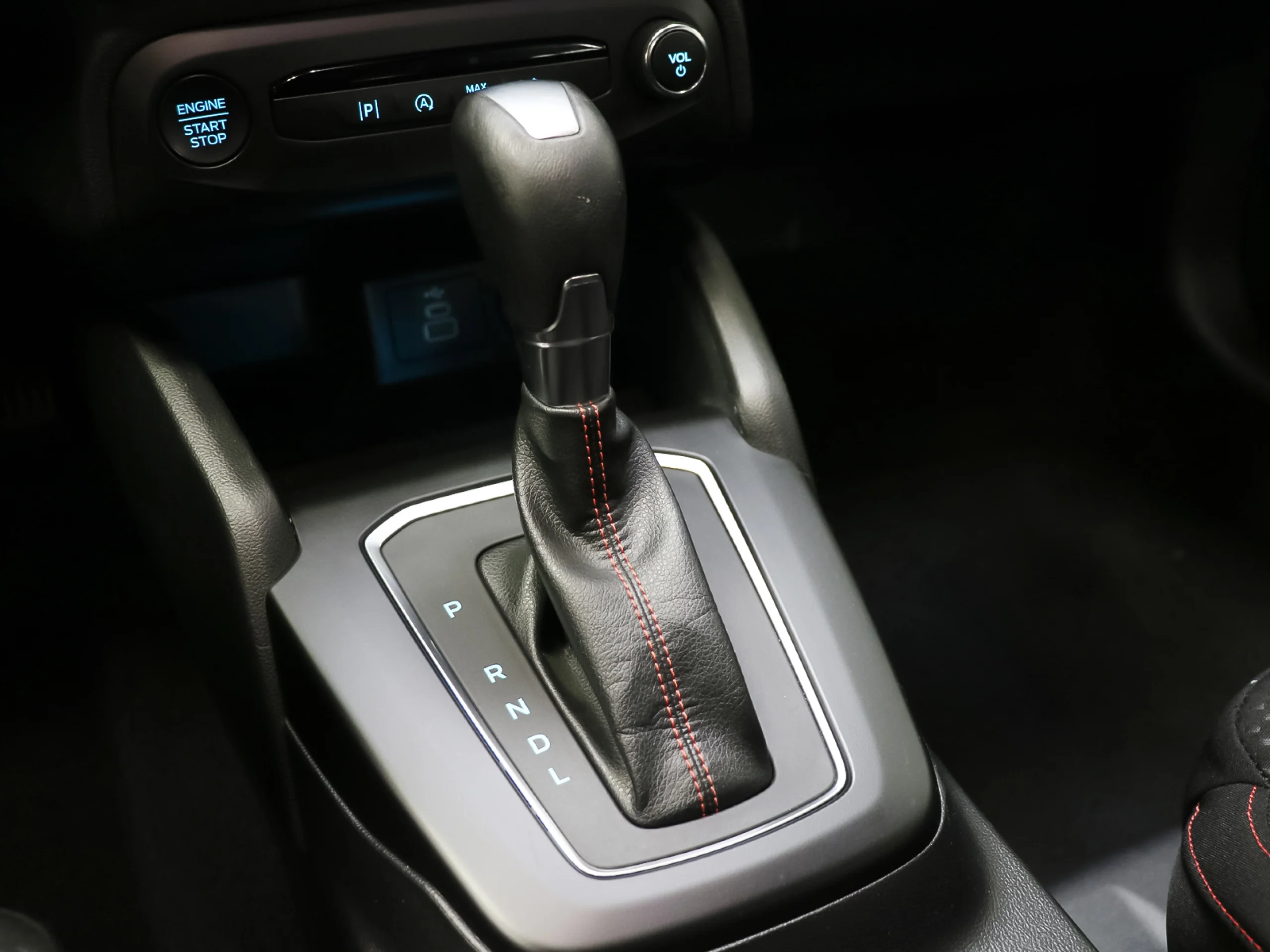 Ford Focus SportBreak 1.0 Ecoboost MHEV ST-Line Auto 114 kW (155 CV) - Foto 29