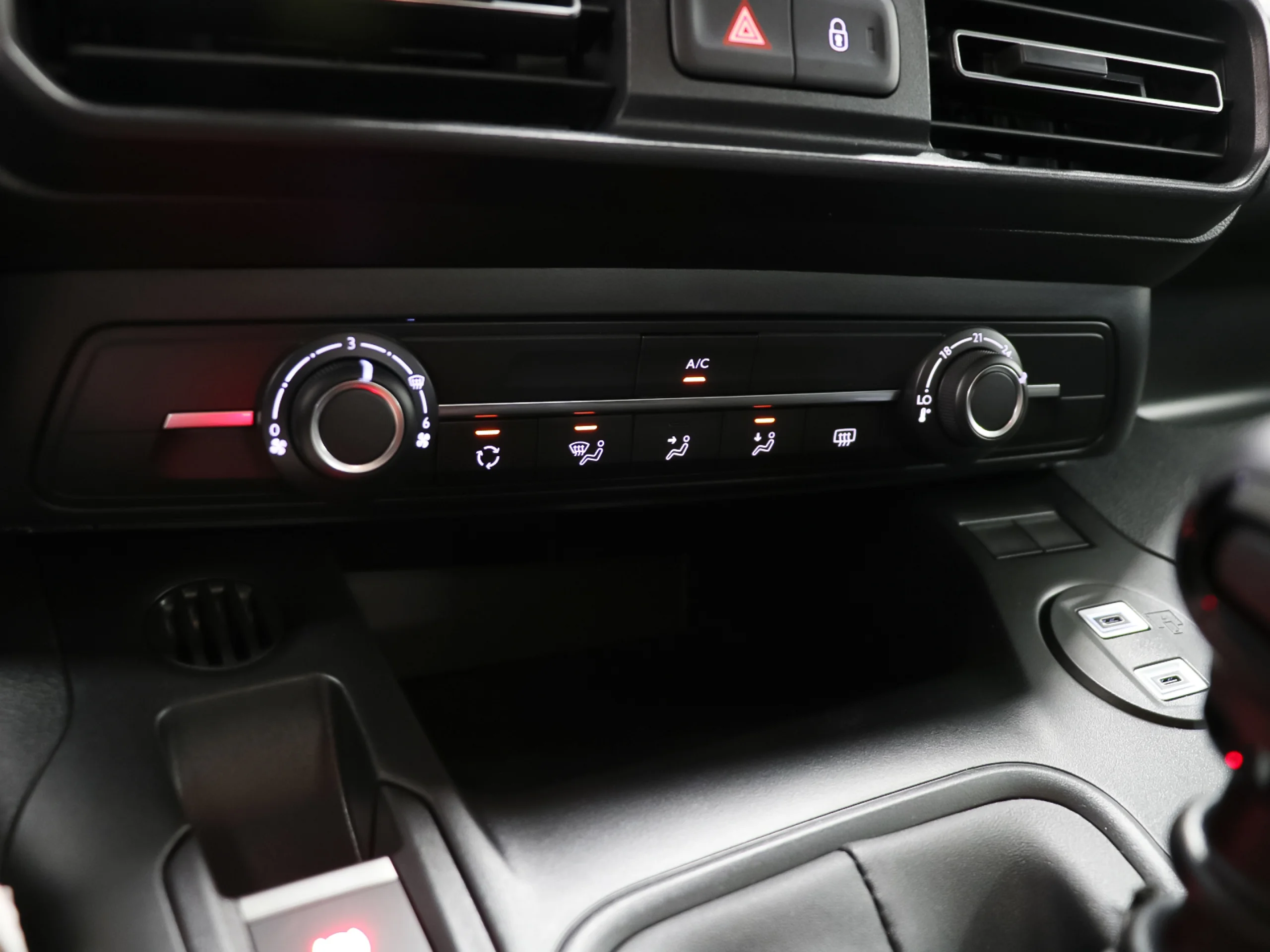 Citroen Berlingo BlueHDi 100 S&S Plus Talla M 75 kW (100 CV) - Foto 17