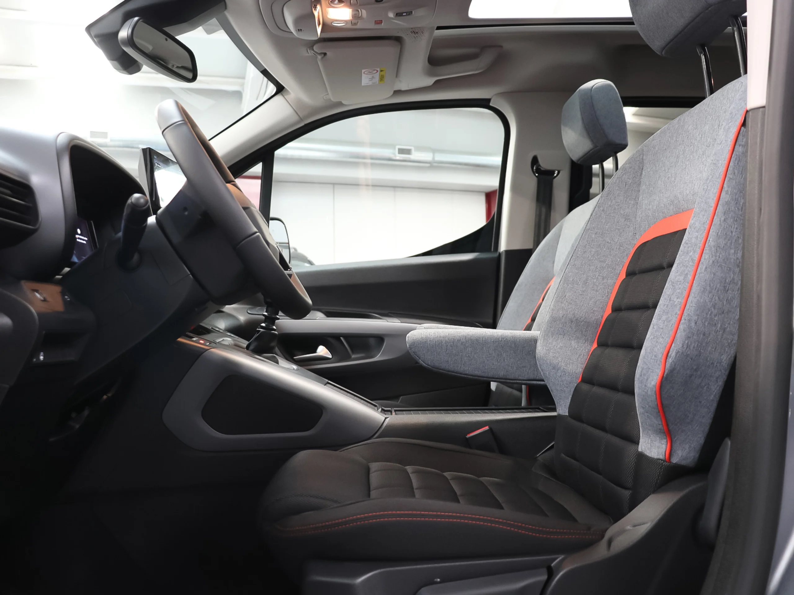 Citroen Berlingo BlueHDi 100 S&S Talla M Max 75 kW (102 CV) - Foto 6