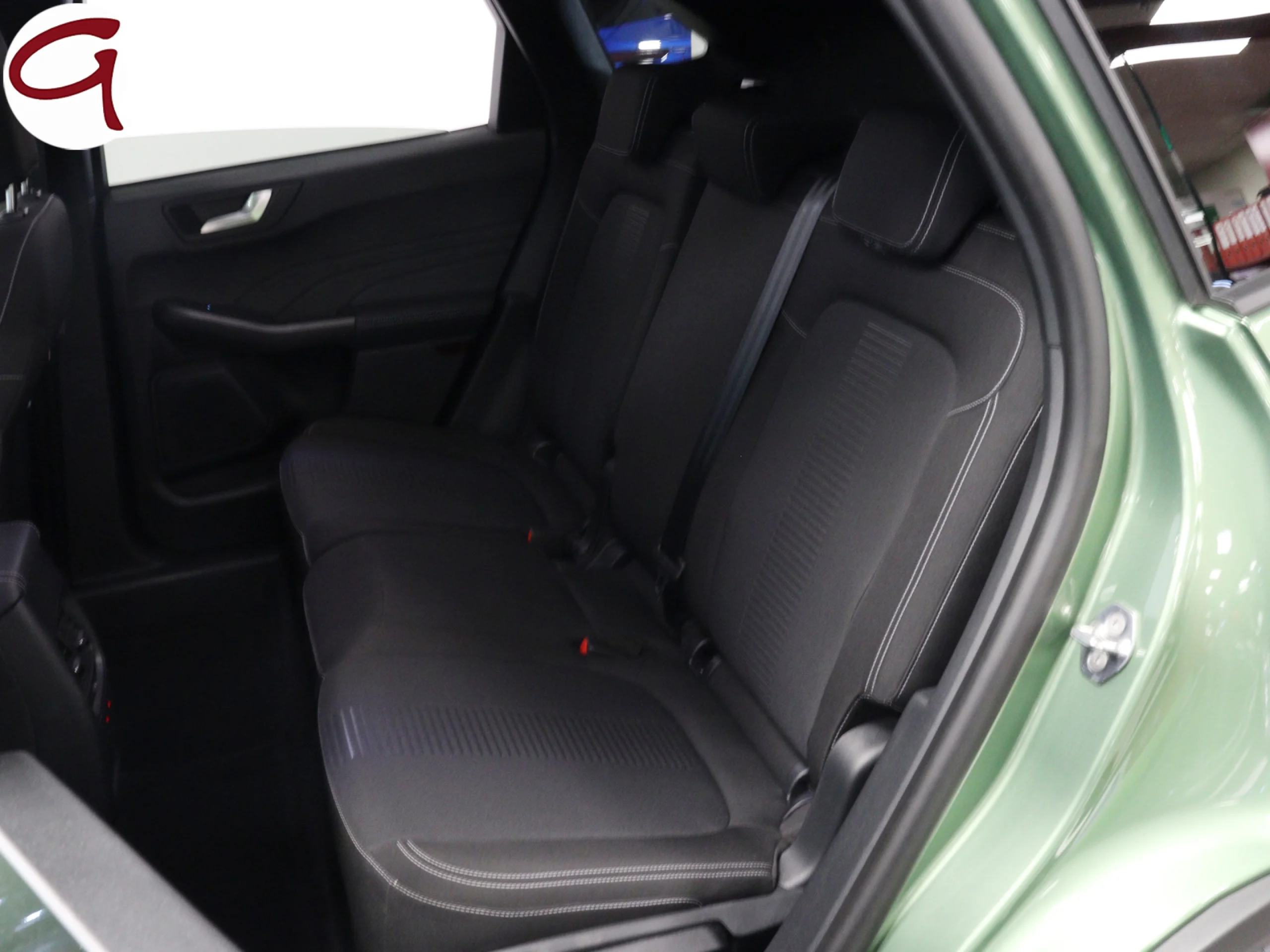 Ford Kuga 2.5 Duratec FHEV Active Auto 132 kW (180 CV) - Foto 6