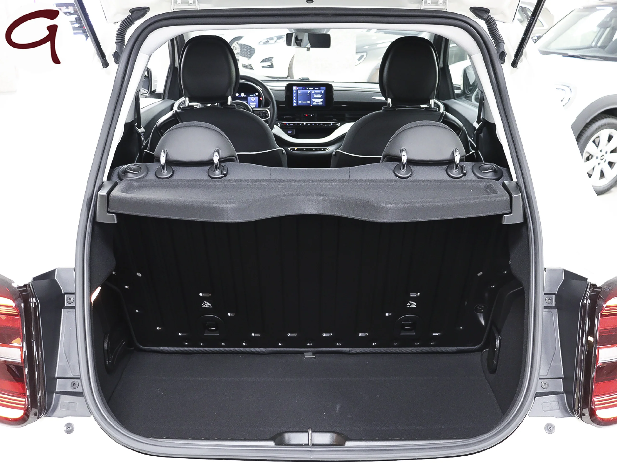 Fiat 500 Electrico Action Hb 185 km 70 kW (95 CV) - Foto 26